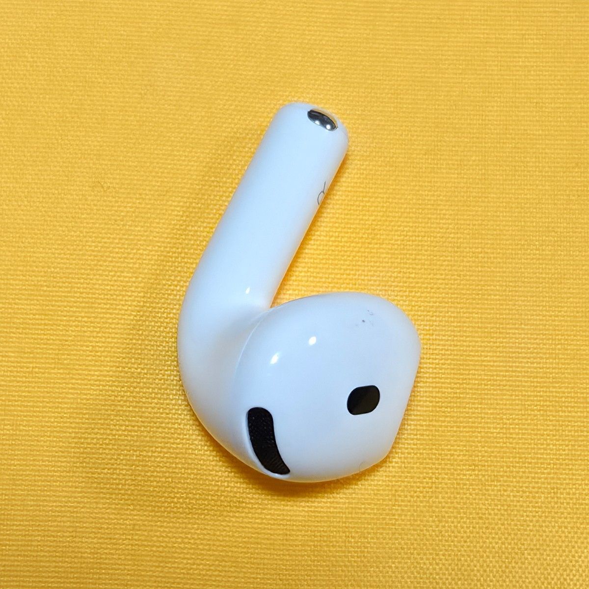 AirPods4 第四世代 右耳 ノイズキャンセリング A3055 ANC - メルカリ