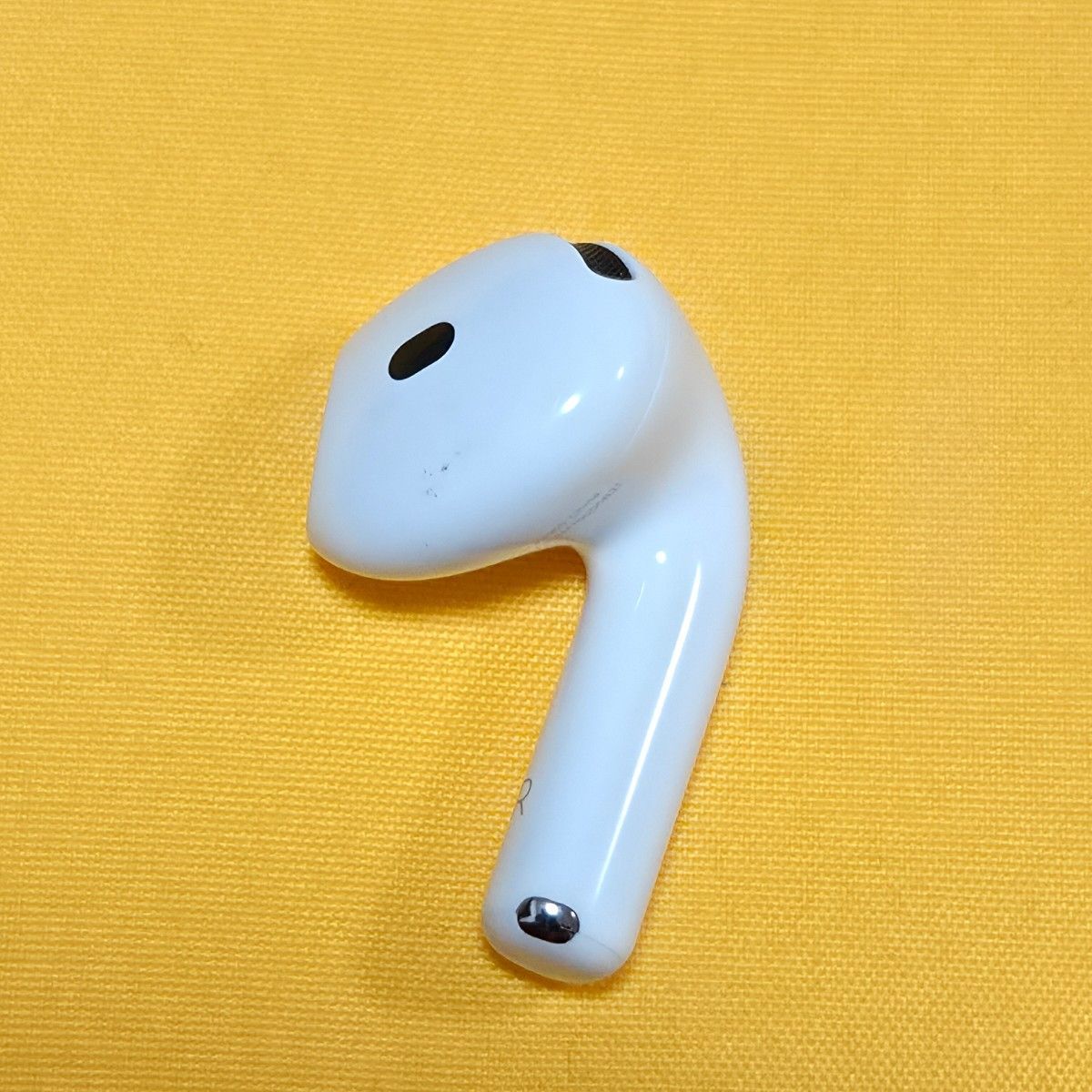 AirPods4 第四世代 右耳 ノイズキャンセリング A3055 ANC - メルカリ