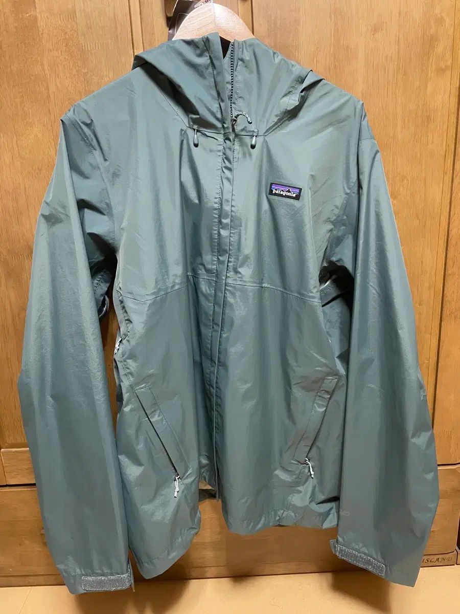 パタゴニア トレントシェル ジャケット NVUG Lサイズ 状態A級