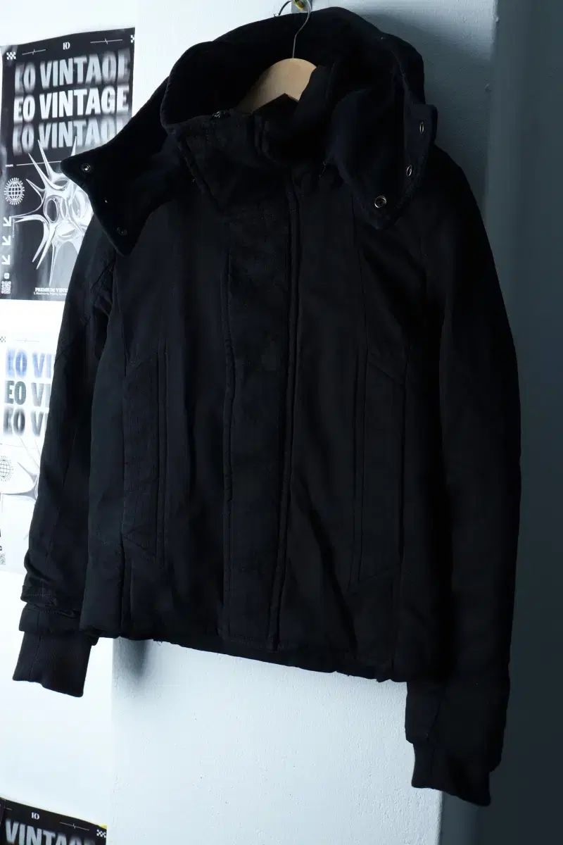 (M-L) コデスコンバイン ダウン アウター ジャケット テックウェア スリムフィット ブラック-16A69