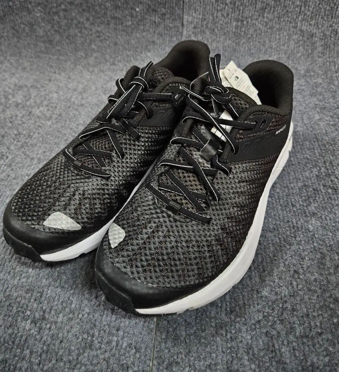 THE NORTH FACE ザノースフェイス アンペゾ ランニング シューズ 240 在庫処分