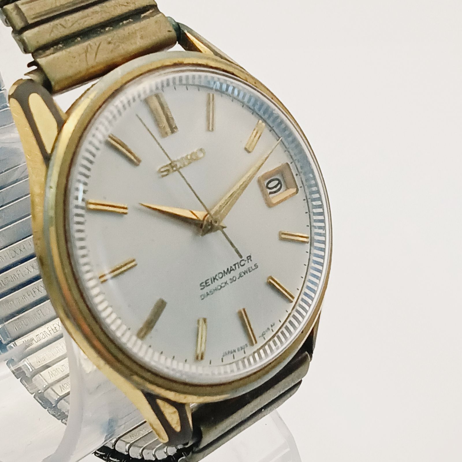  稼働 0114 2 SEIKO SEIKOMATIC R セイコー セイコーマチックR 8305 9010 メンズ腕時計 自動巻き デイト ゴールド色 ストライプシャツ 自動巻き時計 腕時計(アナログ)