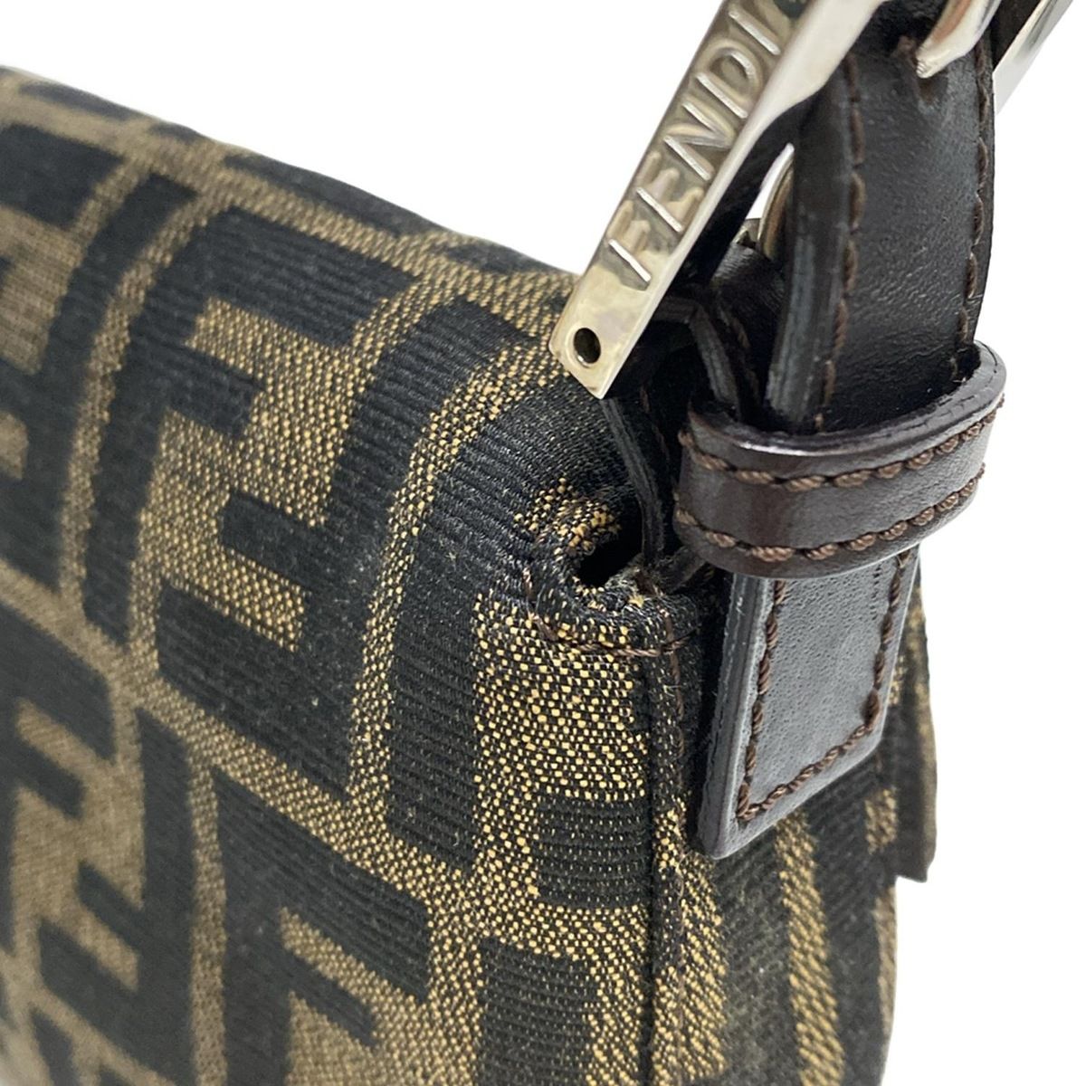 FENDI(フェンディ) ショルダーバッグ マンマバケット 26424 ベージュ