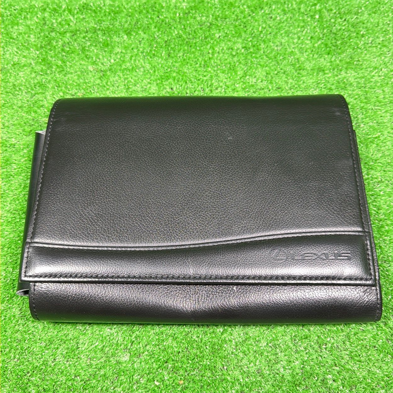 未使用LEXUS レクサス 純正車検証入れ PU皮革 マニュアル ワインレッド 未使用LEXUS レクサス 純正車検証入れ PU皮革 マニュアル ワインレッド