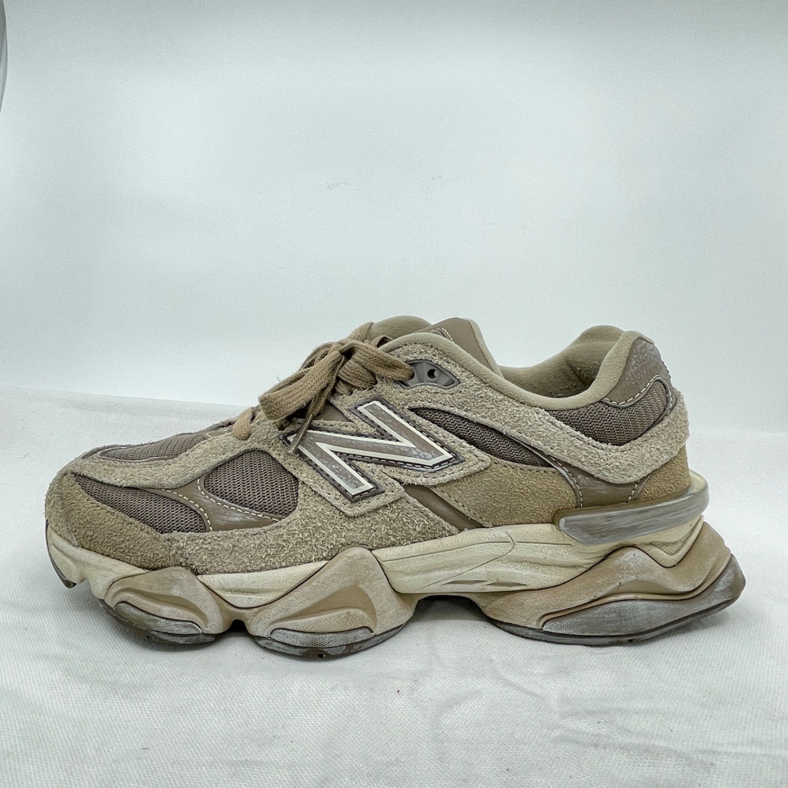 ニューバランス U9060PB マッシュルーム 24.5 ヴィンテージ加工 - メルカリ
