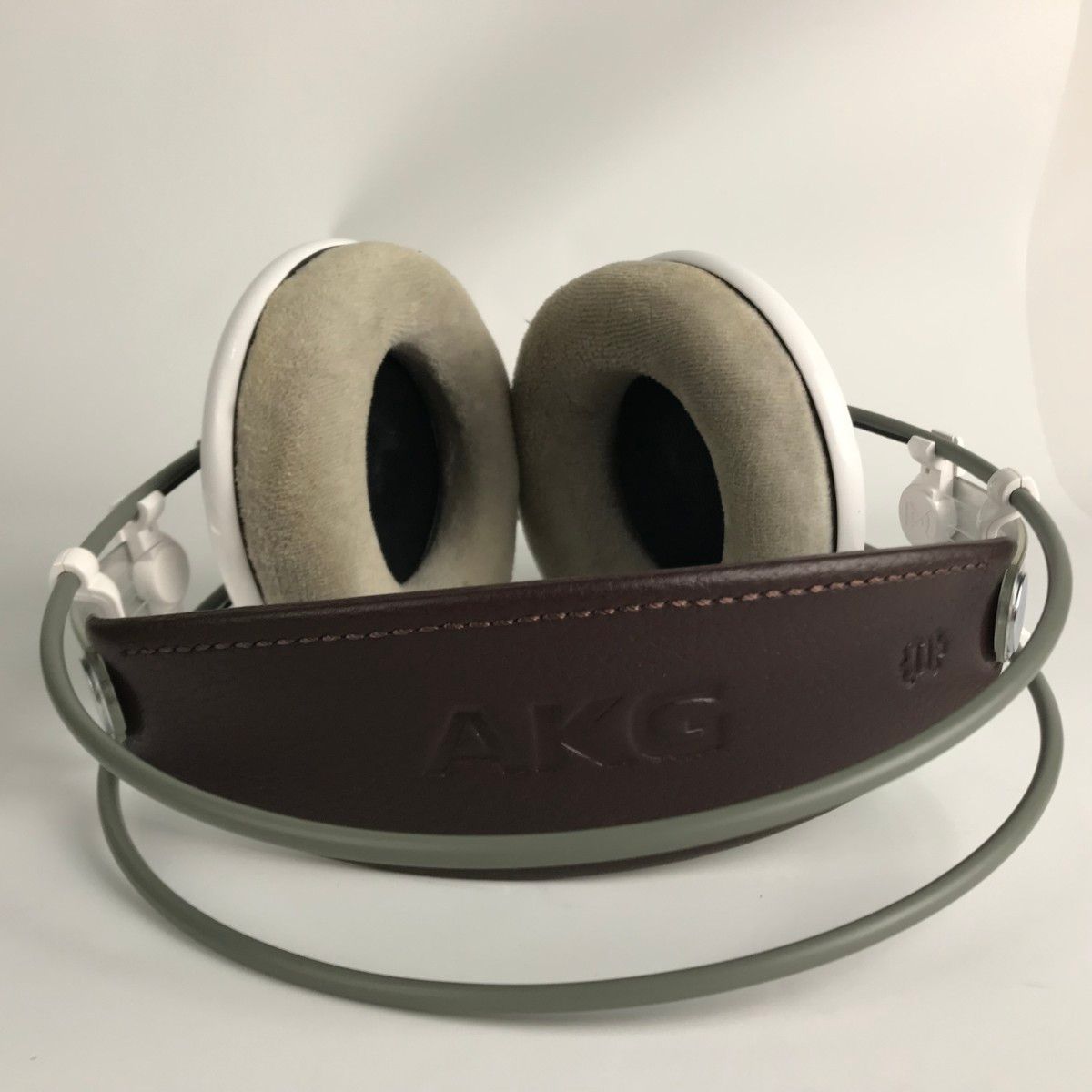 K701 AKG ヘッドホン □□AKG ケーブル・変換プラグ付 - メルカリ