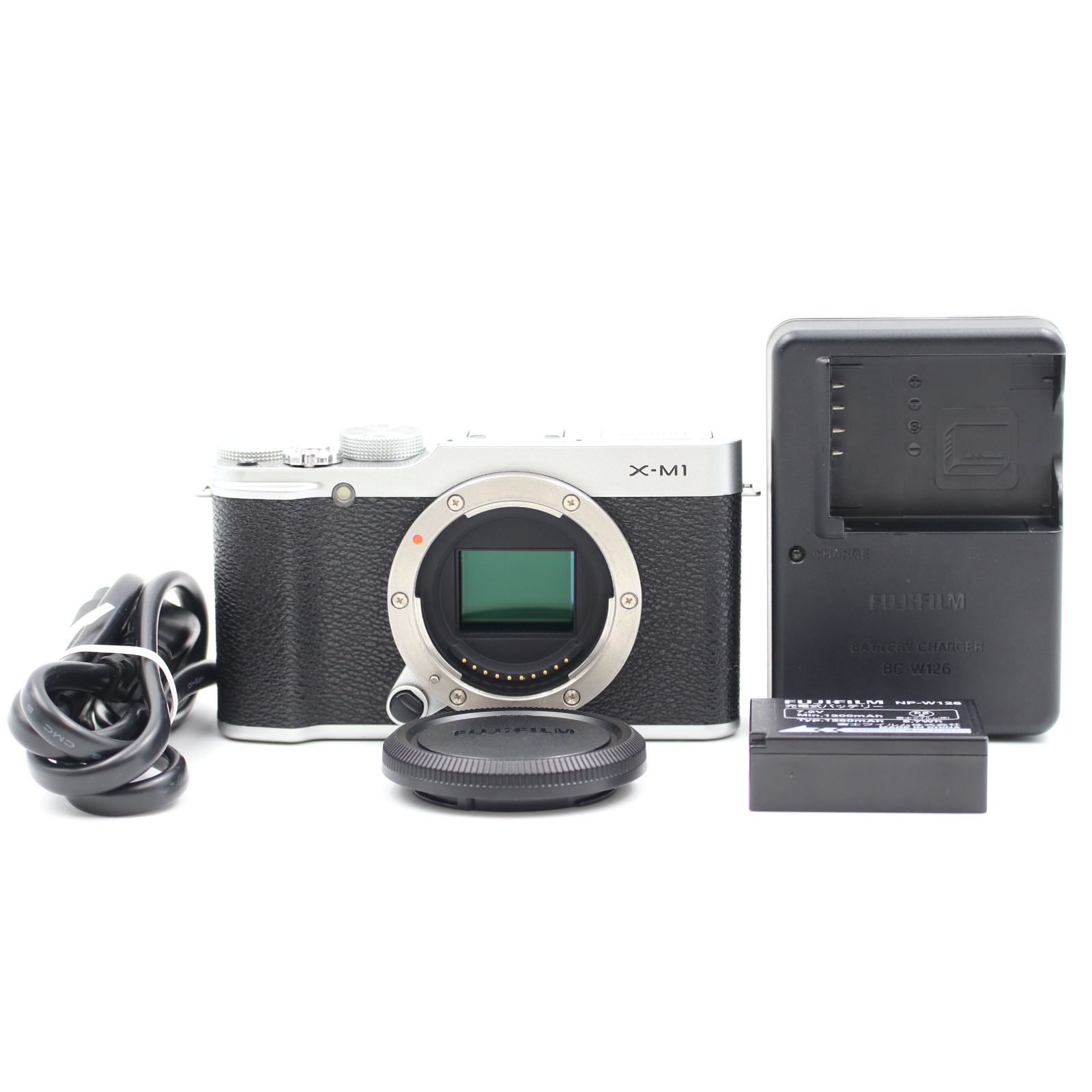 □極上品□ FUJIFILM X-M1 ボディ シルバー ミラーレス一眼カメラ 富士