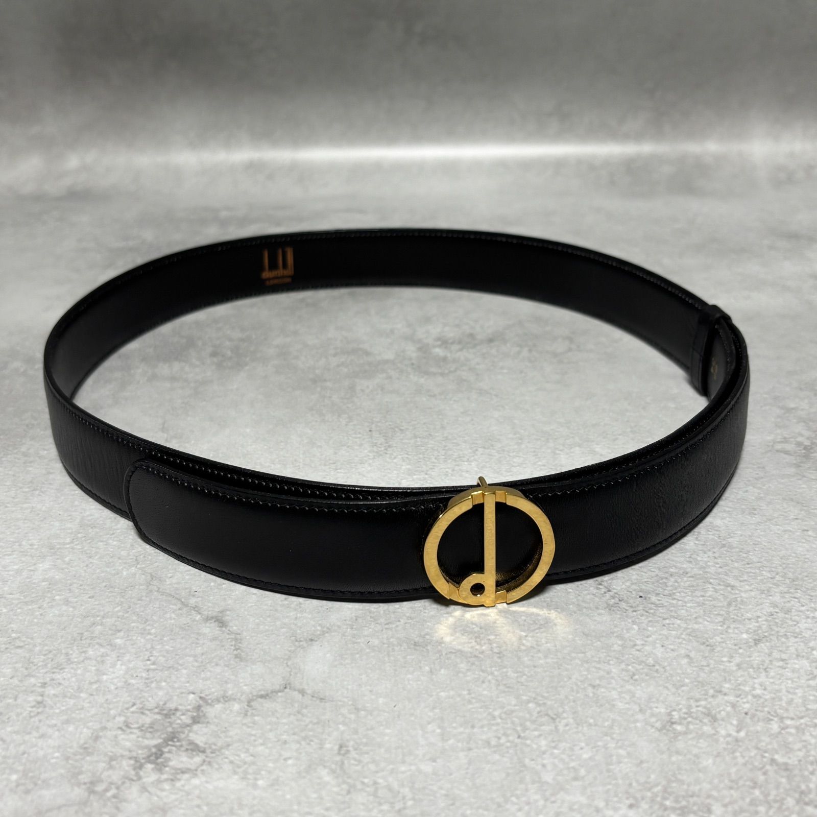 未使用品　ダンヒル ロゴ ベルト　ブラック dunhill ダンヒル ベルト レザーベルト ブラック 黒 ゴールド金具 ロゴ