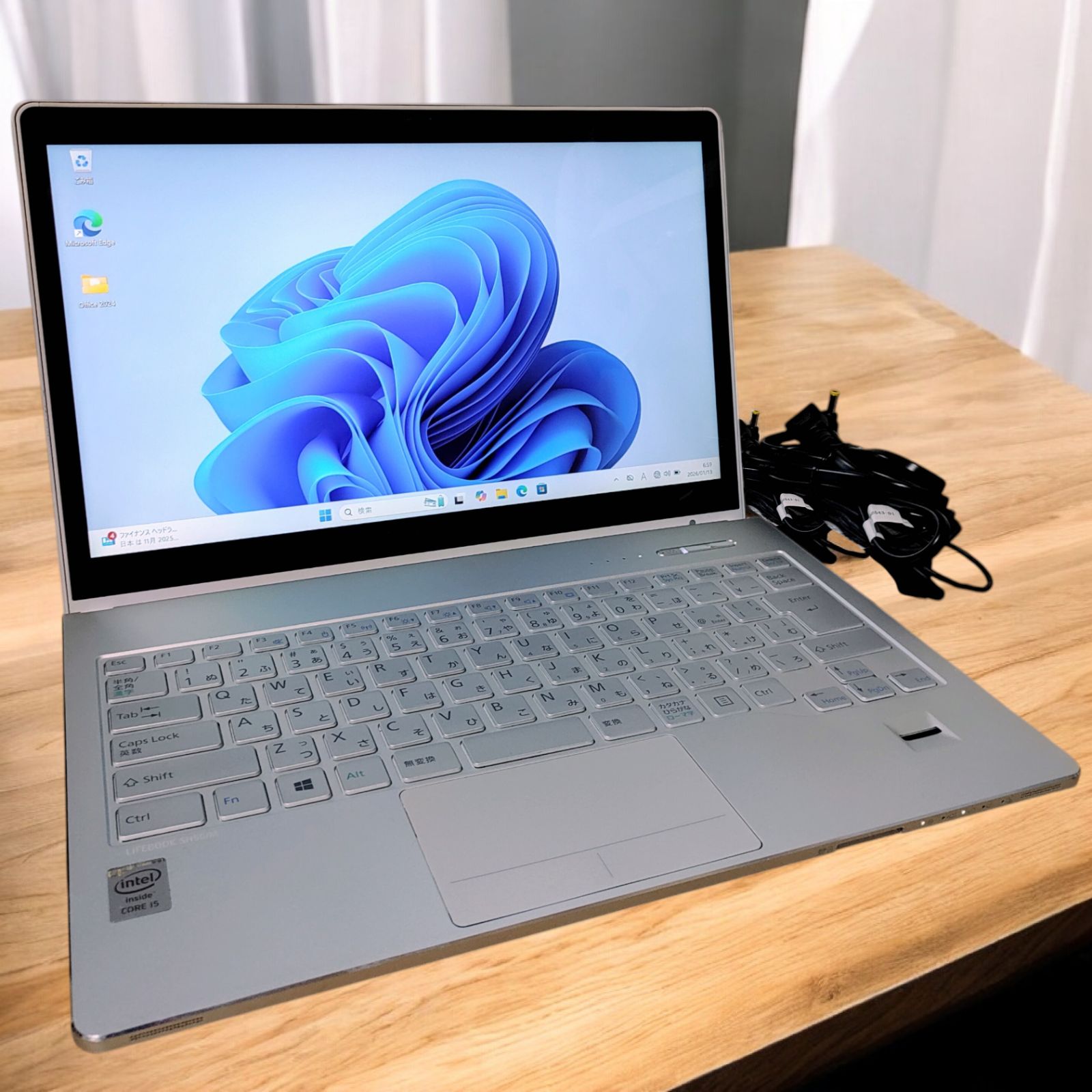 FUJITSU LIFEBOOK Corei5 メモリ10GB SSD512GB FUJITSU LIFEBOOK Corei5 メモリ6GB SSD120GB タッチパネル WQHD 管理