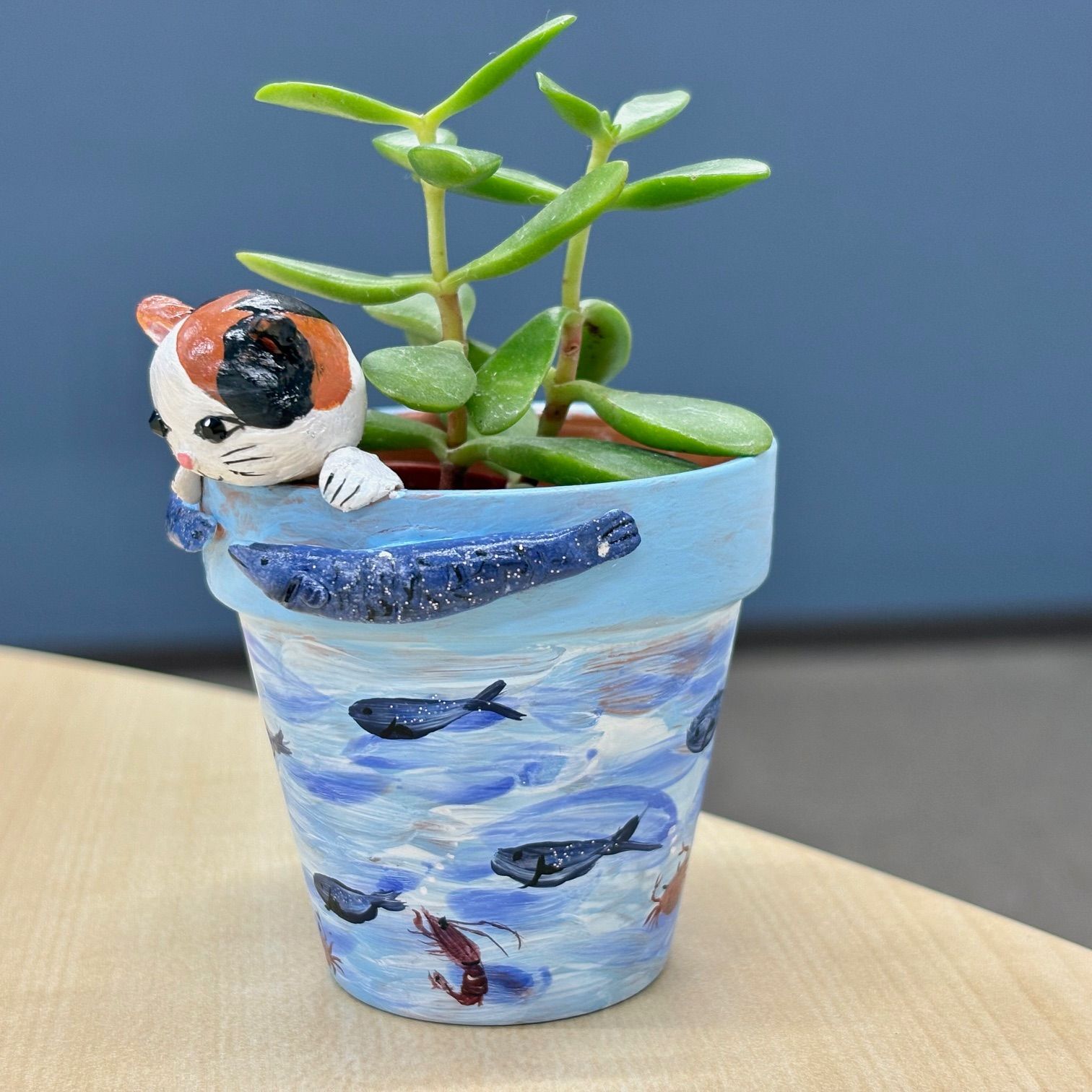 猫 リメイク鉢 ハンドメイド 2号鉢 多肉植物用 猫モチーフ - メルカリ