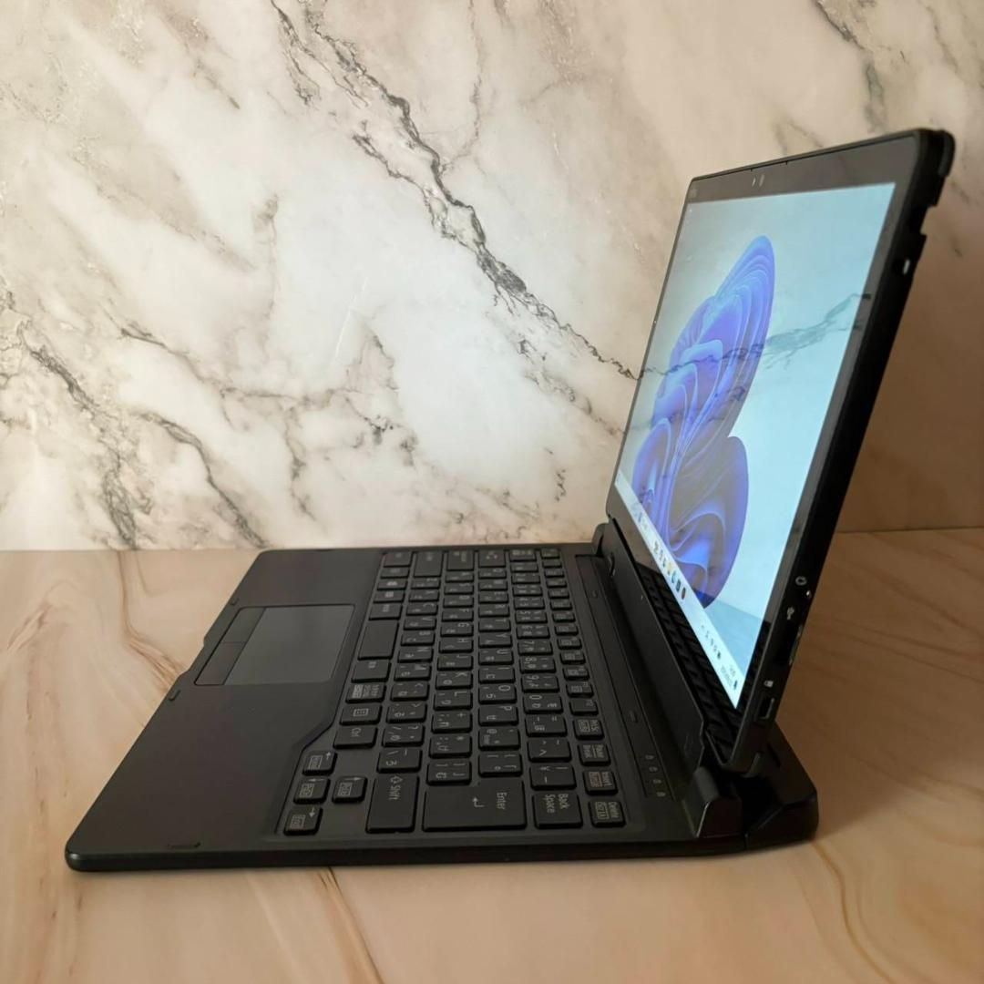 ★2in1★ 富士通 ArrowsタブレットPC 8GB SSD256 オフィス ☆2in1☆ 富士通 ArrowsタブレットPC 8GB SSD256 オフィス Office付き