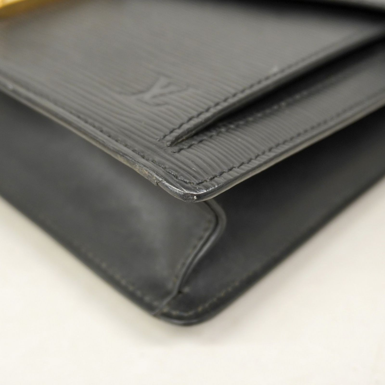 ルイ・ヴィトン(Louis Vuitton) ルイ・ヴィトン クラッチバッグ エピ