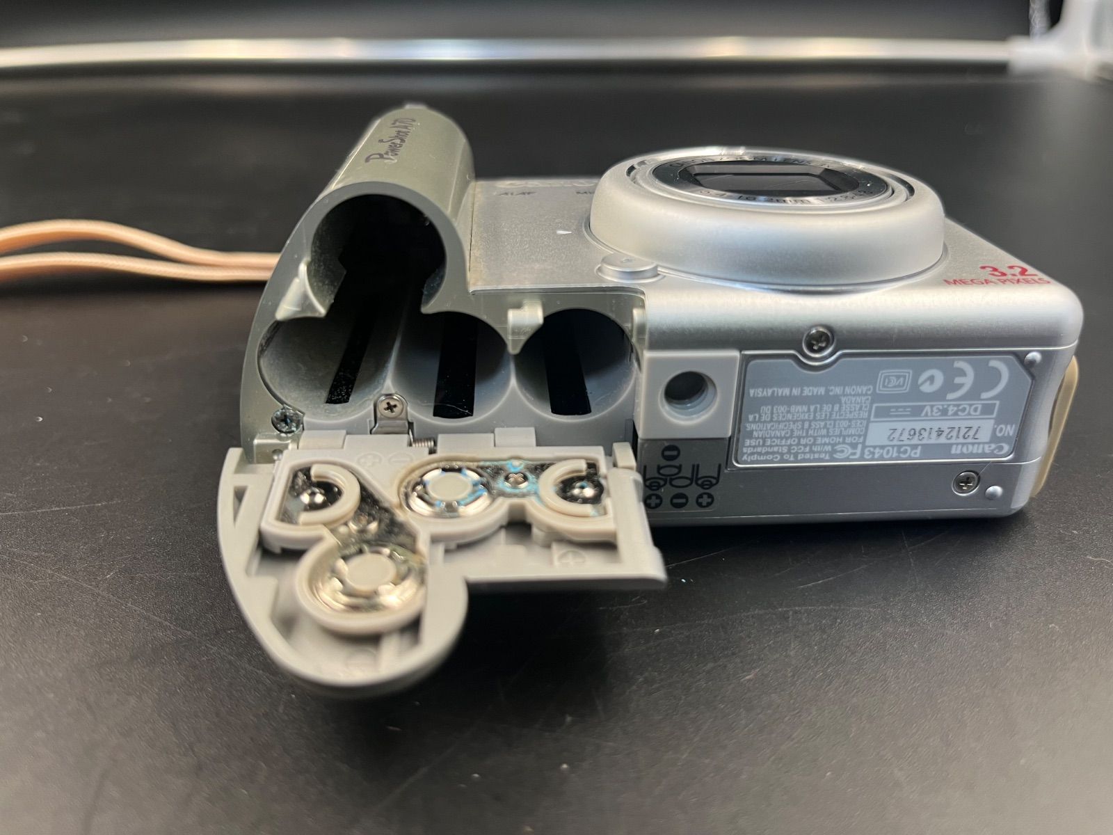Canon PowerShot A70 デジタルカメラ 3.2MP コンパクトデジカメ 現状品