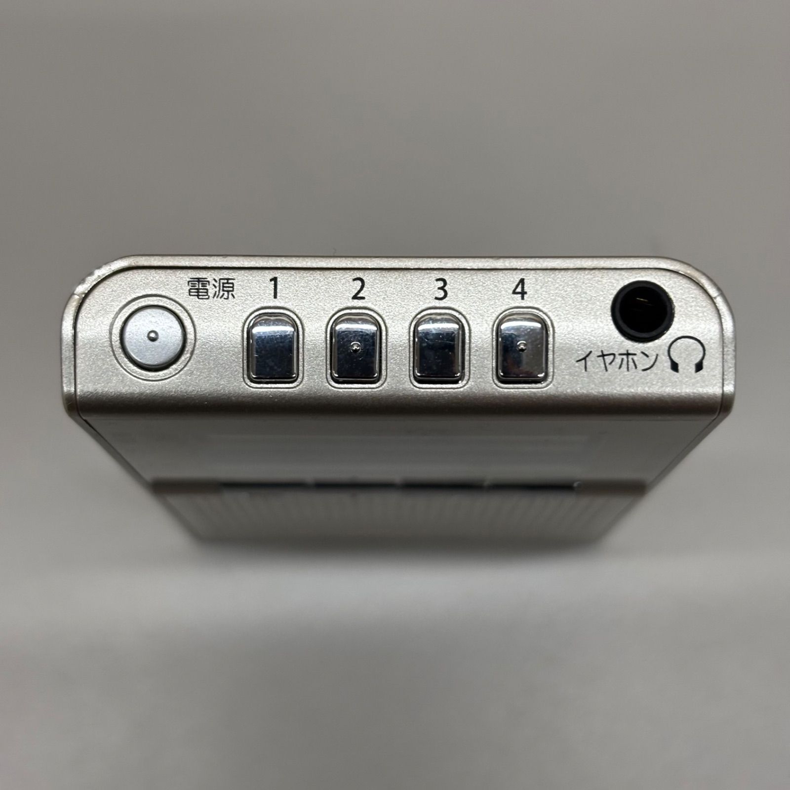 ◎ TOSHIBA 東芝 AM/FM ポケットラジオ TY-SPR6 イヤホン・取扱説明書