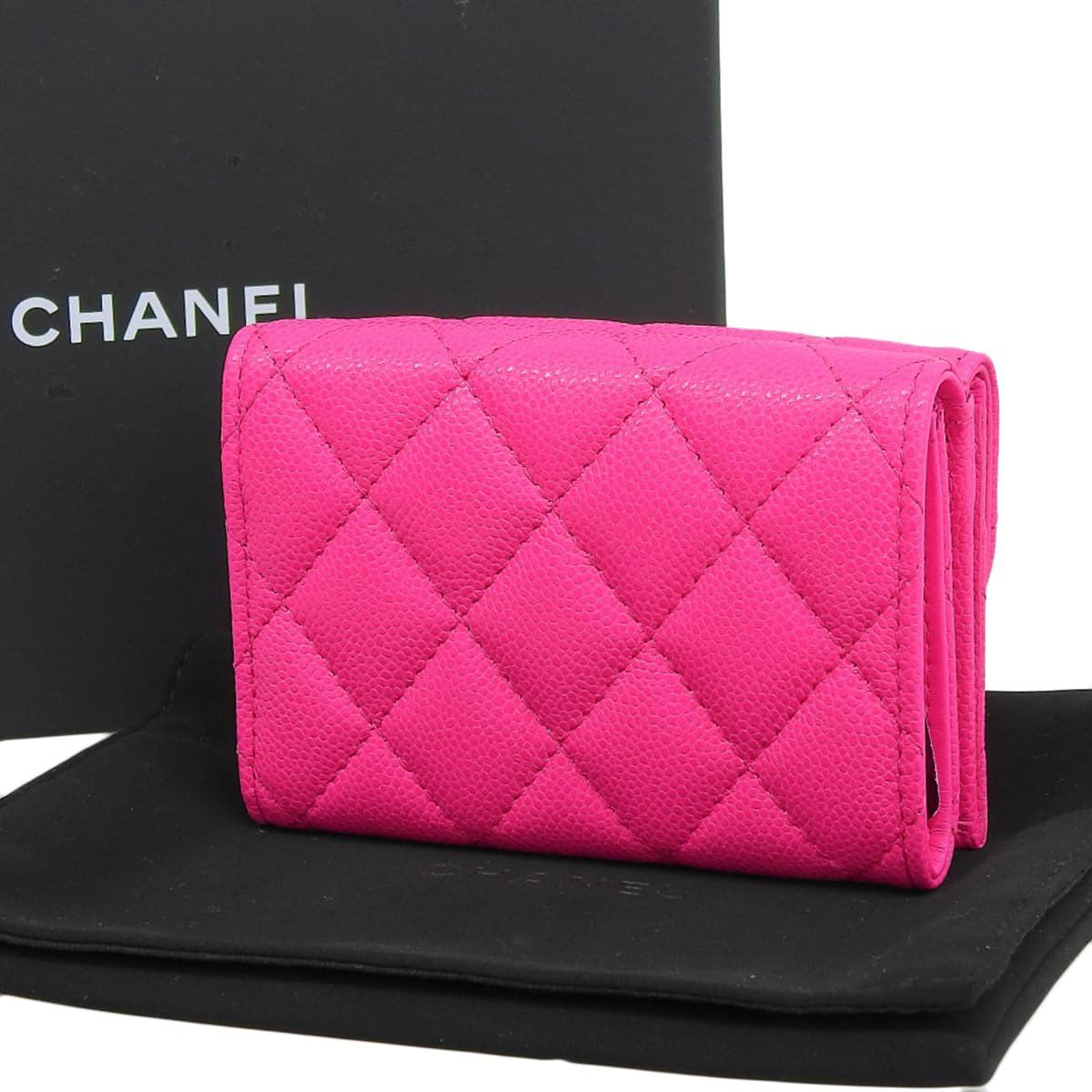 シャネル CHANEL ココマーク マトラッセ Wホック 三つ折り コンパクト