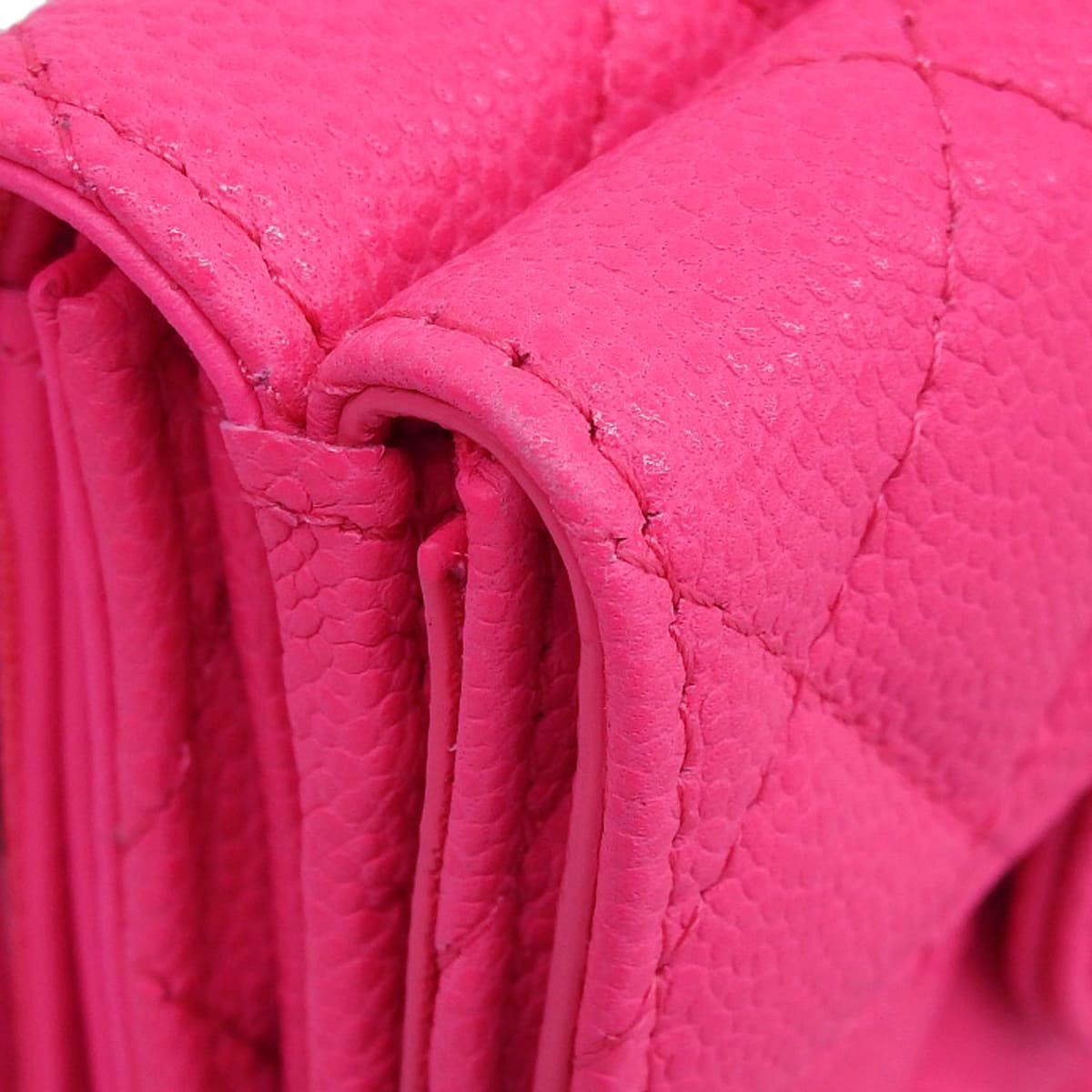 シャネル CHANEL ココマーク マトラッセ Wホック 三つ折り コンパクト