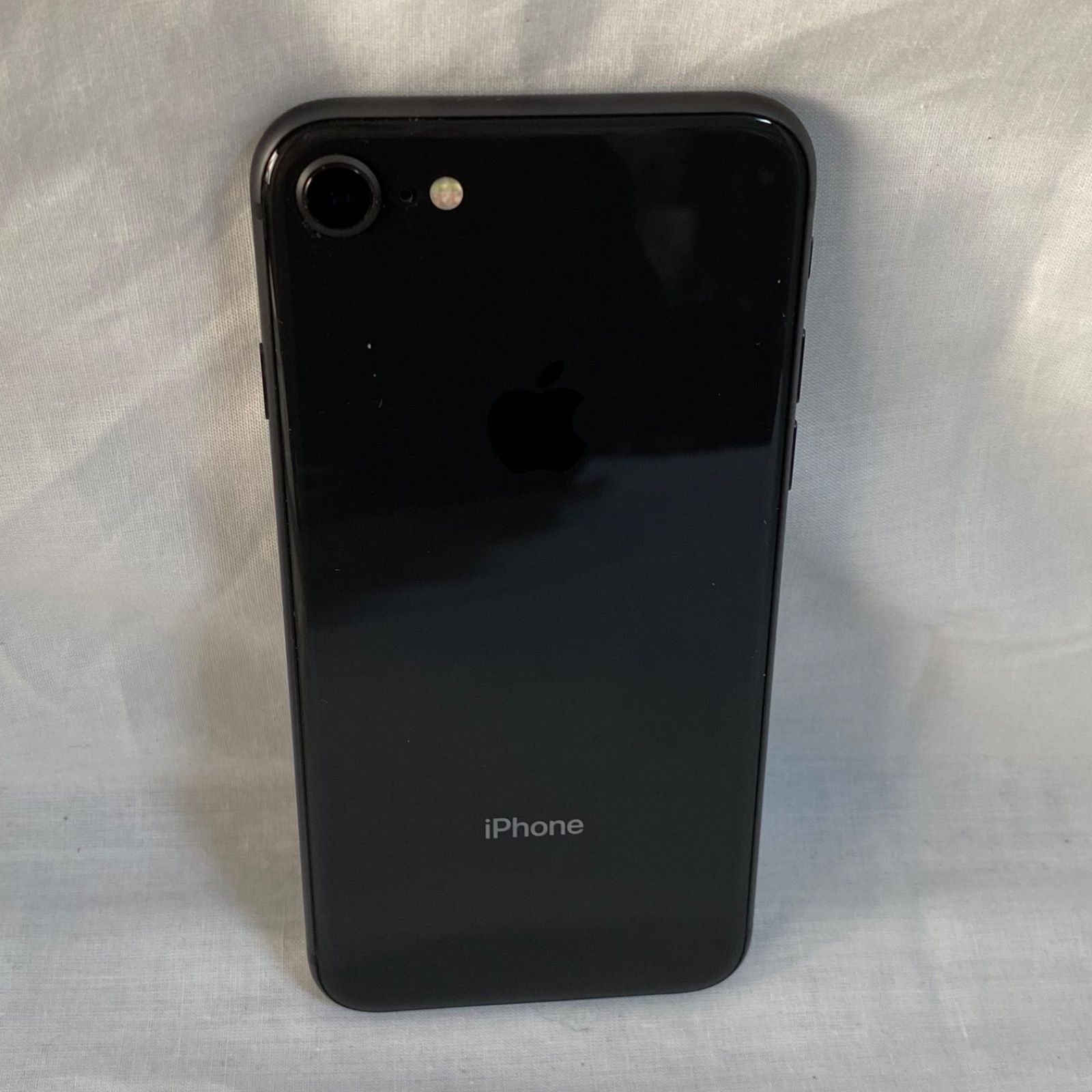 Appleアップル iPhone8 64GB 背面スペースグレイ 全面クリア（透明