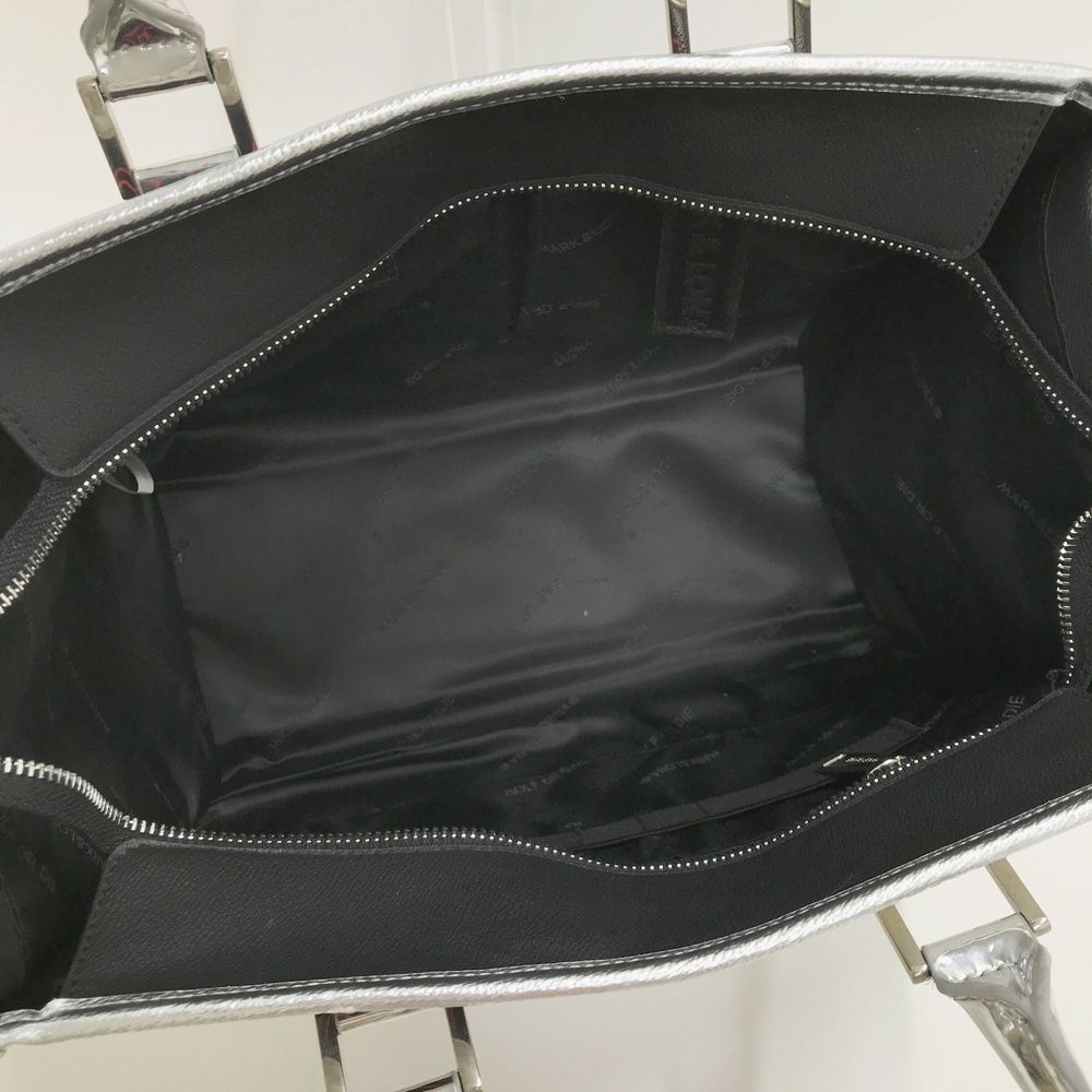 MARK&LONA マークアンドロナ 2024年モデル カートバッグ スカル