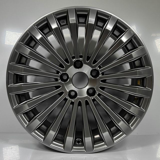 新品未使用箱入クラウンセダン 純正 19in 8J+30 PCD120 ホイール 美品/塗装済 クラウンセダン AZSH32 純正 アルミホイール×1本