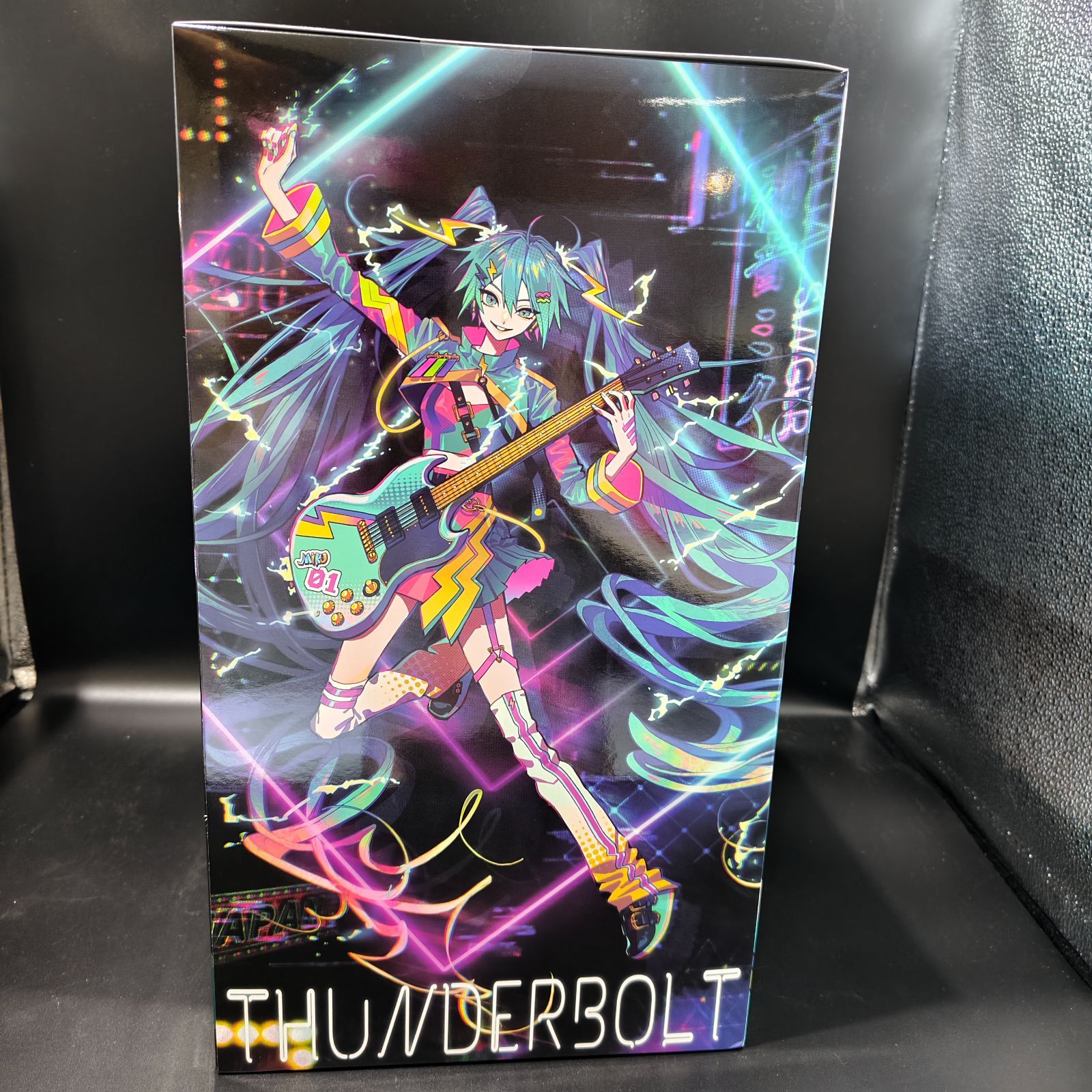 初音ミク JAPAN TOUR 2023 ～THUNDERBOLT～ 1/7スケールフィギュア