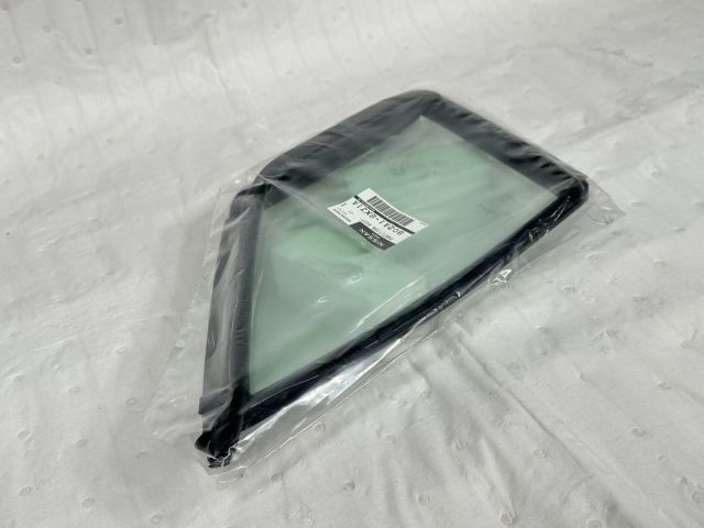 新品 日産 ノート 純正 ガラス 三角窓 802A0-6XJ1A 新品 日産 ノート 純正 ガラス 三角窓 802A0-6XJ1A Amazon | 日産向け