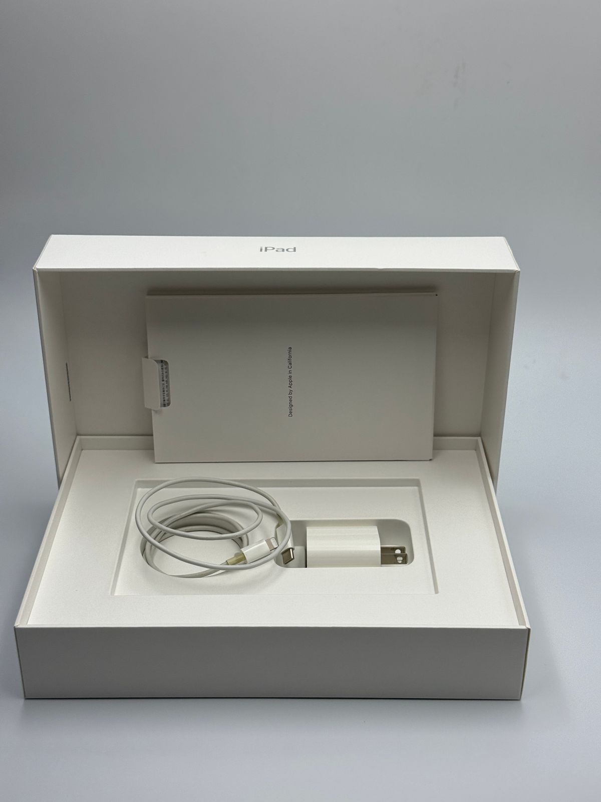 中古B】iPad 第9世代 64GB シルバー Wi-Fi バッテリー【88%】 - メルカリ