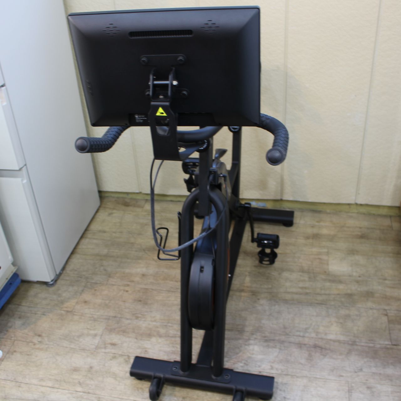 IS038)【美品/川崎から出品】SIXPAD The Bike エアロバイク フィットネスバイク IS038)【美品/川崎から出品】SIXPAD The Bike エアロバイク