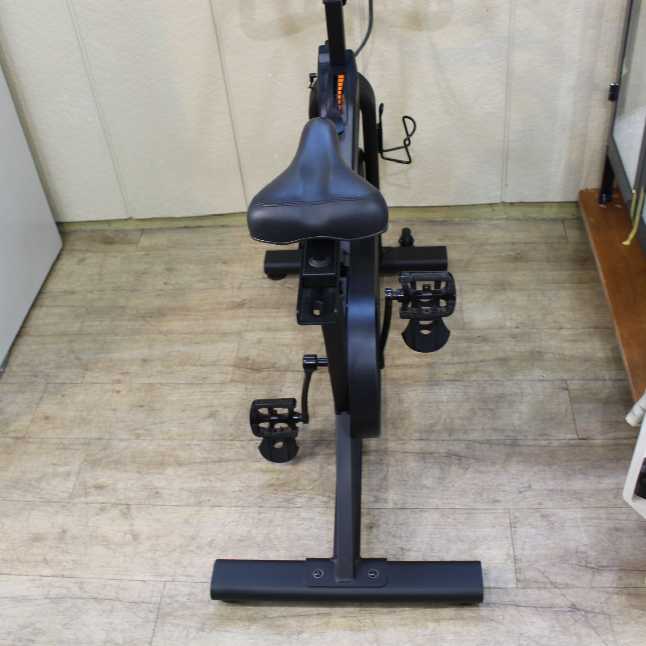 IS038)【美品/川崎から出品】SIXPAD The Bike エアロバイク フィットネスバイク IS038)【美品/川崎から出品】SIXPAD The Bike エアロバイク