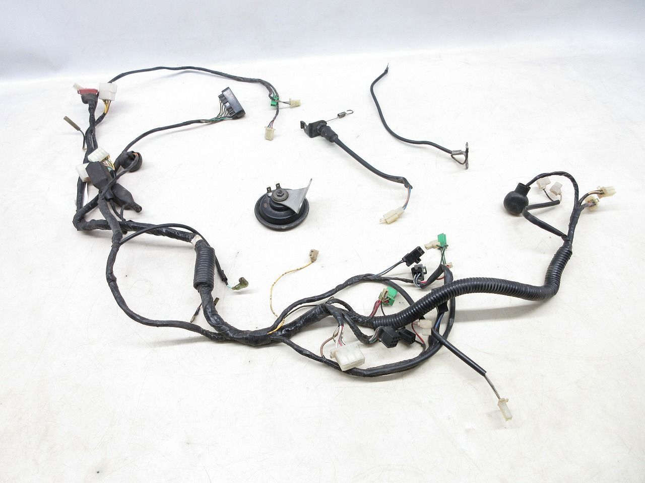 ZZ-R250　メインハーネス/ホーン  中古バイク部品　0711K16M-47