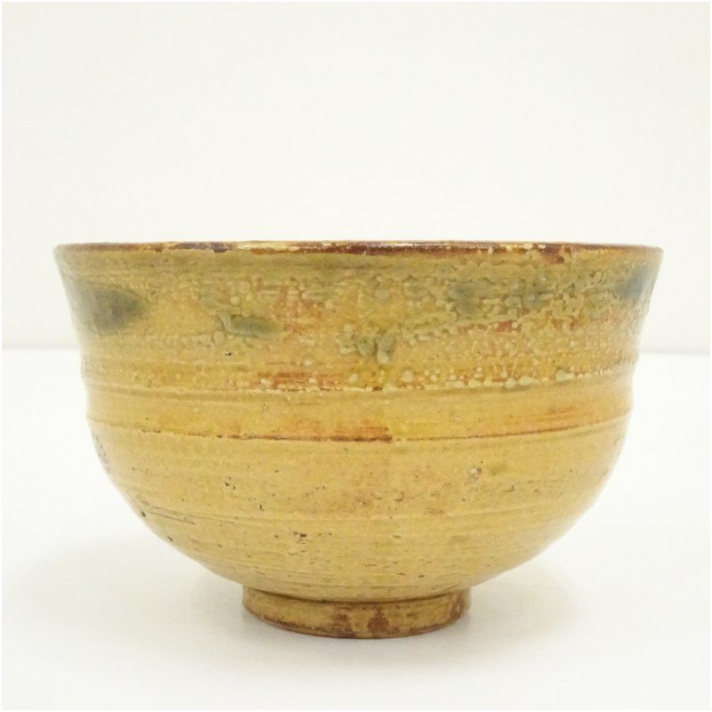 南口閑粋　根引松茶碗　共箱　茶道具　抹茶碗　初釜　お正月 京焼 南口閑粋造 根引松茶碗（共箱） 茶道 抹茶 おしゃれ 抹茶茶碗