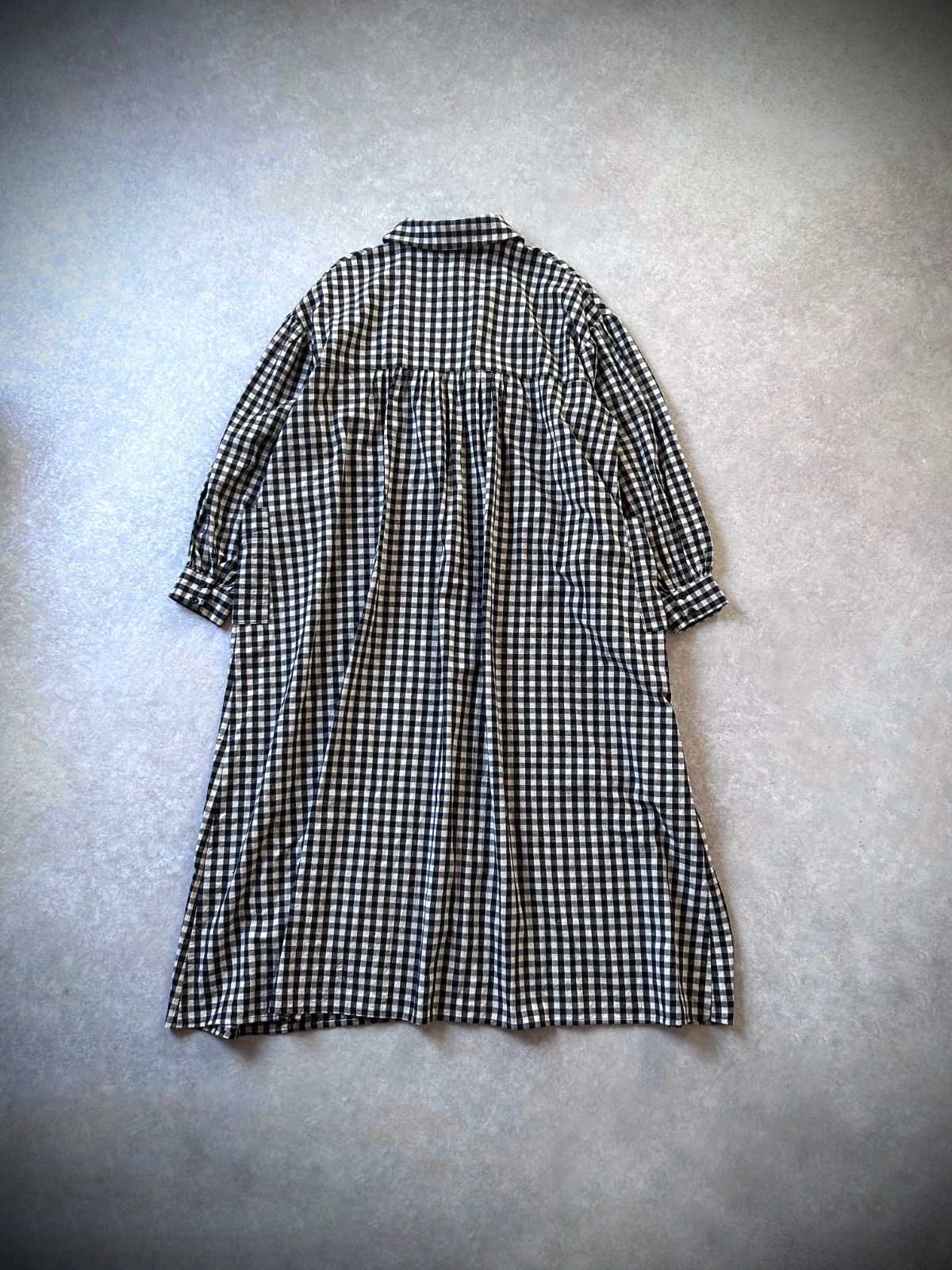 オオカミとフクロウ 25年モデル フクロウと2つの大きなえんとつ