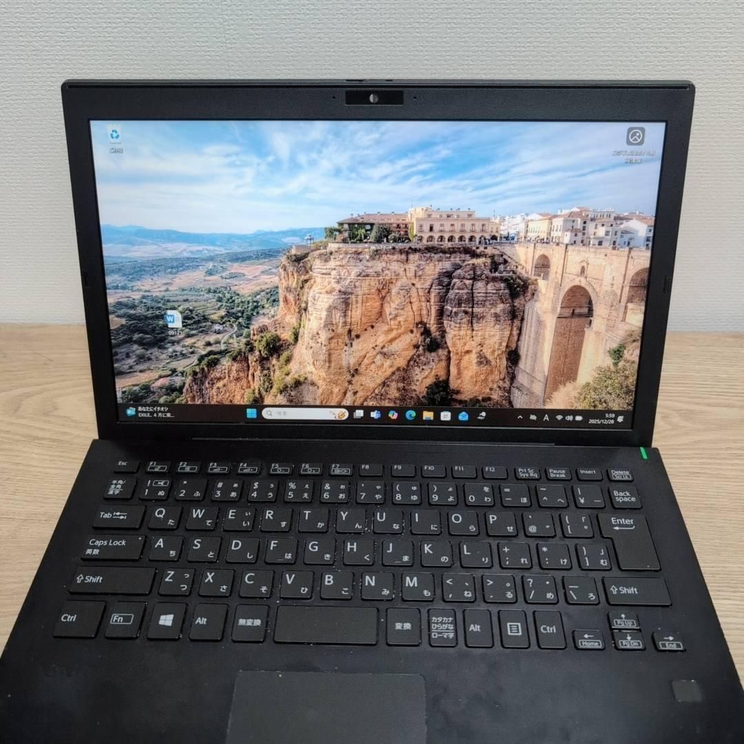 即戦力♩薄型♫】VAIO Pro PG Core i5 8G SSD256GB Office付き 即納