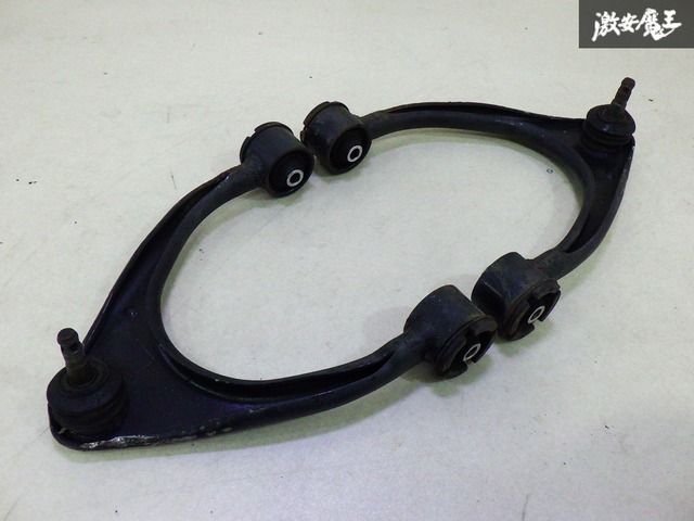 17クラウン　アスリートV ターボ　純正　アッパーアーム　コントロールアーム 17クラウン アスリートV ターボ 純正 アッパーアーム コントロール