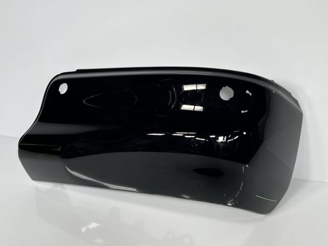 ハイラックス GUN125 後期 純正 リアバンパー 右側 52151-YP010 黒