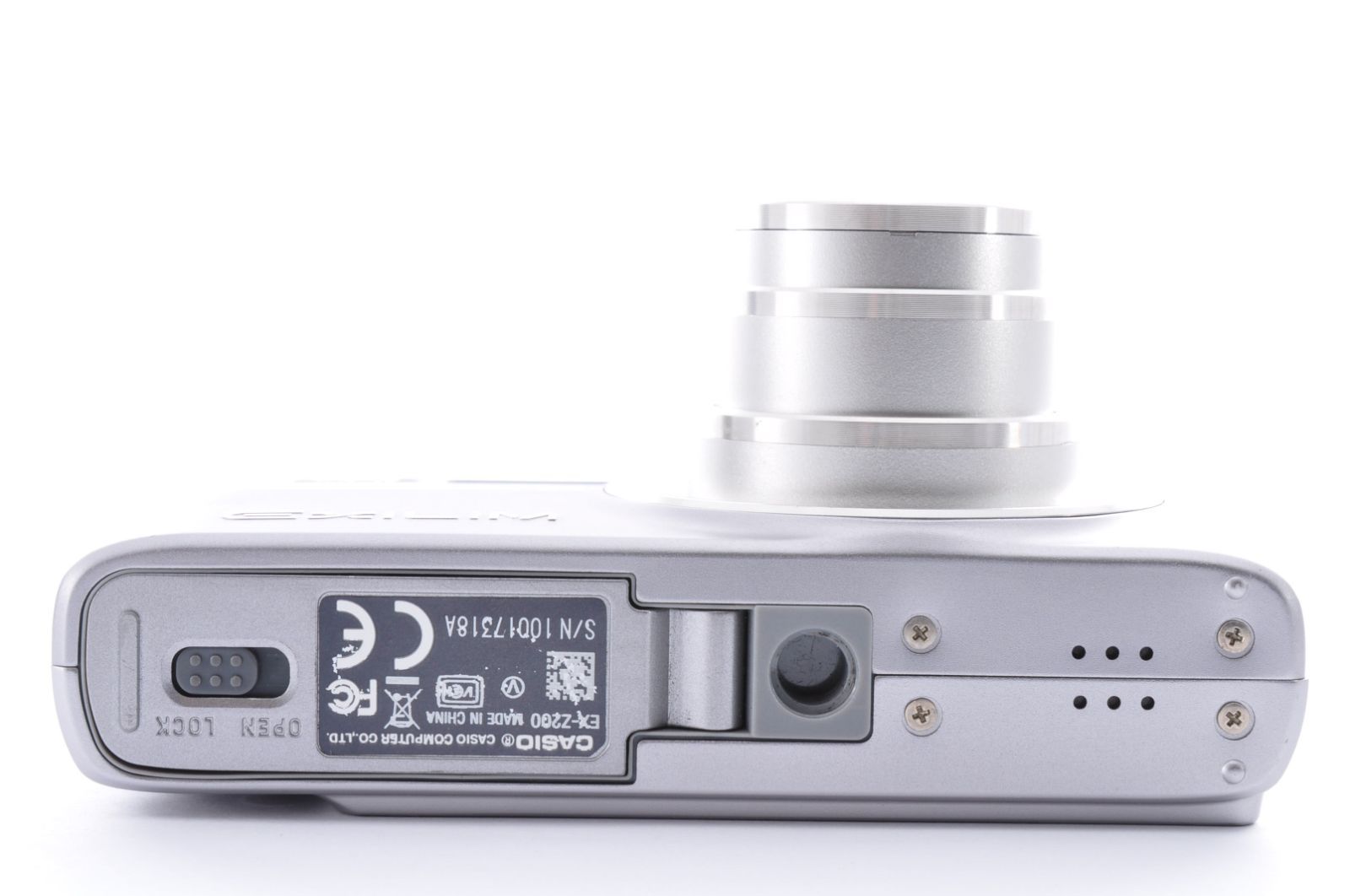 CASIO EXILIM EX-Z200 シルバー コンパクトデジタルカメラ カシオ