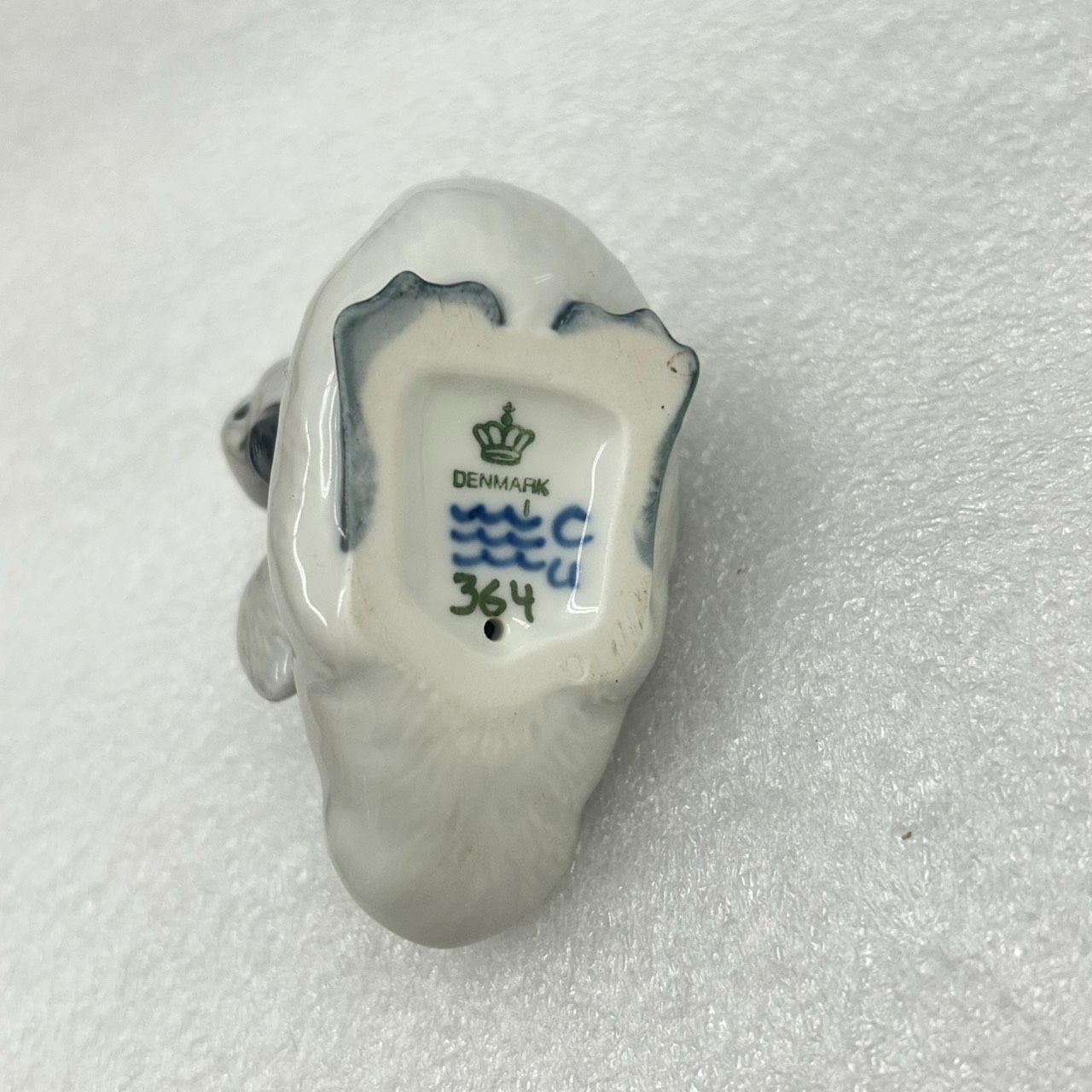 ロイヤルコペンハーゲン白鳥②-1 掲載長い為本日のみ価格終了いたします ロイヤルコペンハーゲン フィギュリン 白鳥 ROYAL COPENHAGEN 陶器