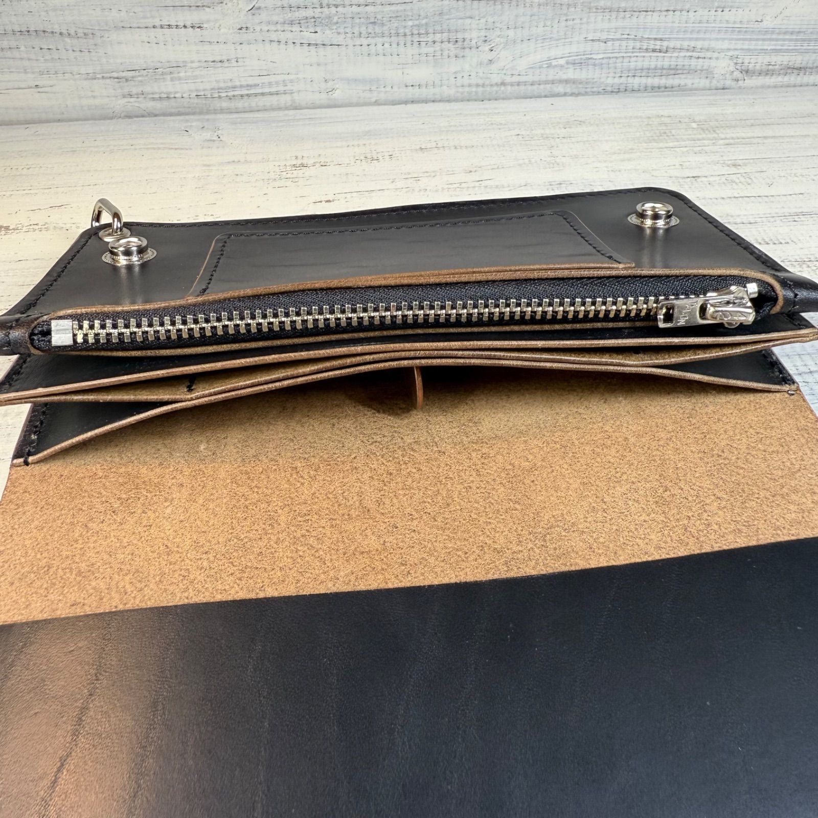 【トラッカーウォレット ロング】 3層 ホースバット universal トラッカーウォレット ロング 3層】ホースバット シルバー TALON