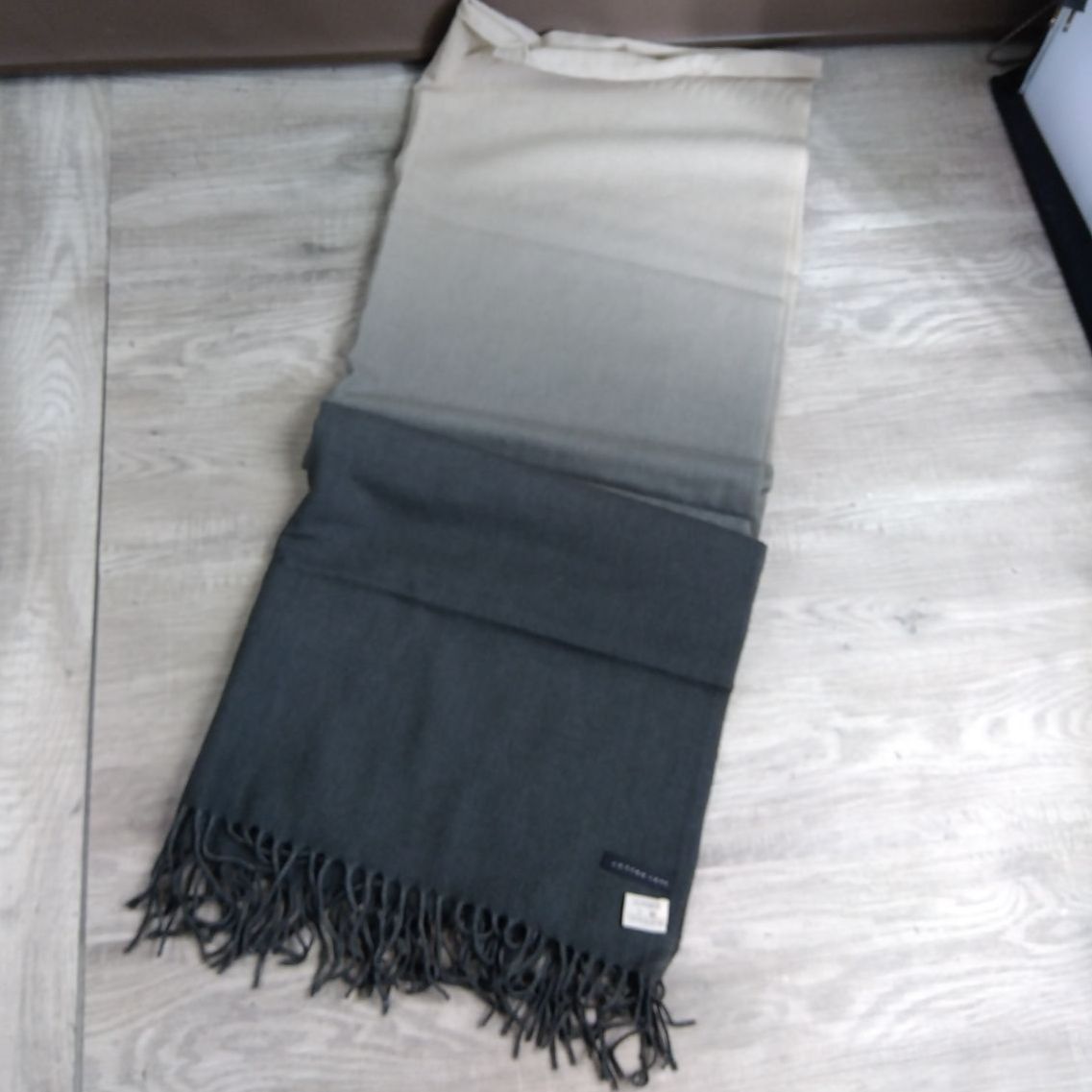 JURGEN LEHL ヨーガンレール グレー✖ベージュ ストール 26WK0032