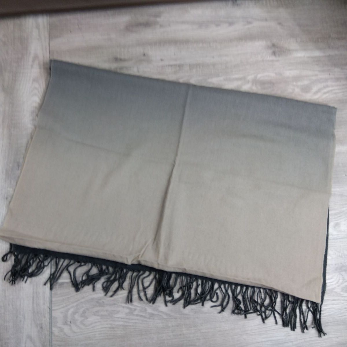 JURGEN LEHL ヨーガンレール グレー✖ベージュ ストール 26WK0032