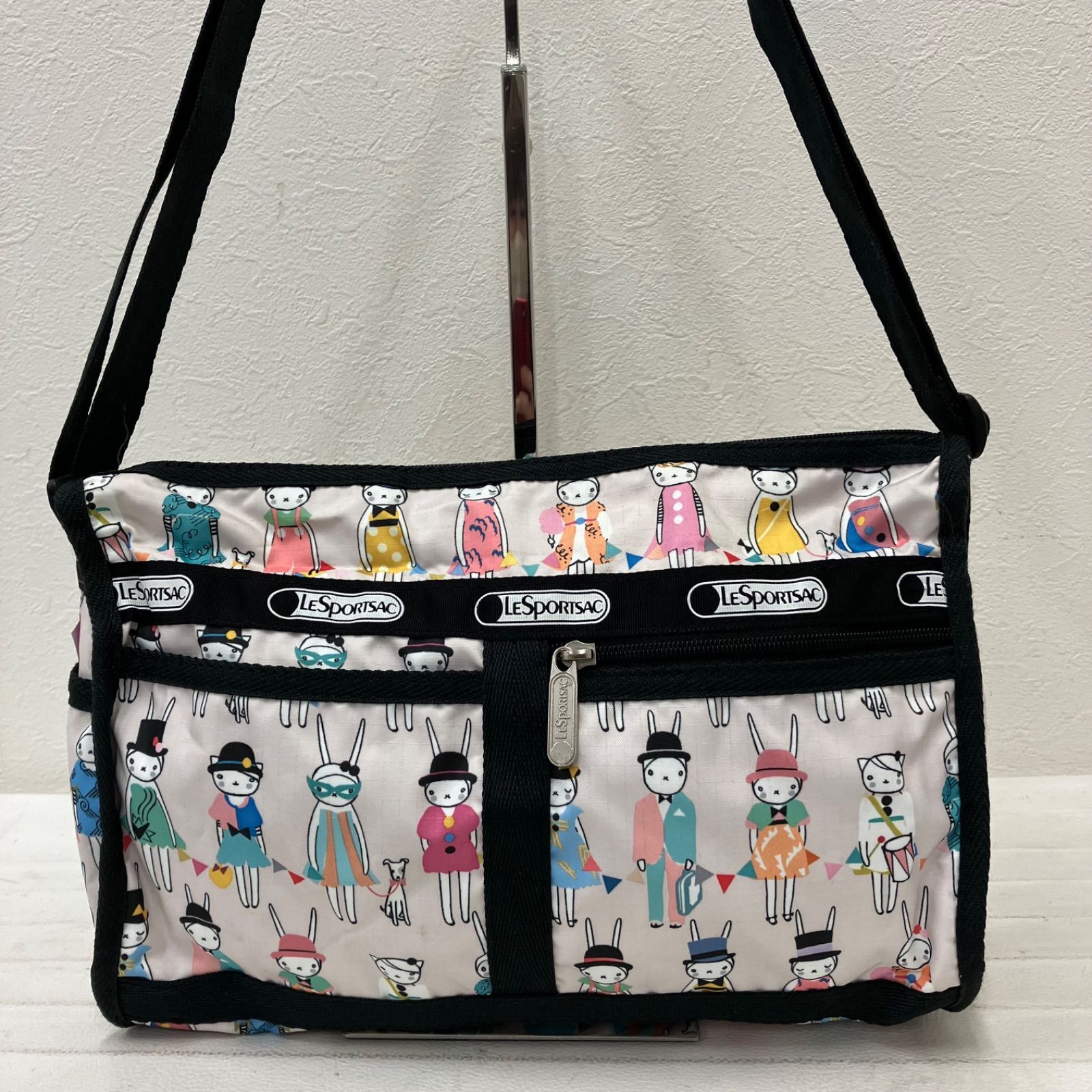 8157 LeSportsac レスポートサック ショルダーバッグ 小さめ ミニ 