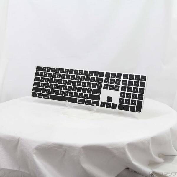 中古品〕 Appleシリコン搭載Macモデル用 Touch ID搭載 Magic Keyboard