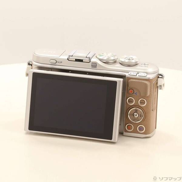 中古品〕 OLYMPUS PEN E-PL9 ボディー ブラウン【352】 - メルカリ