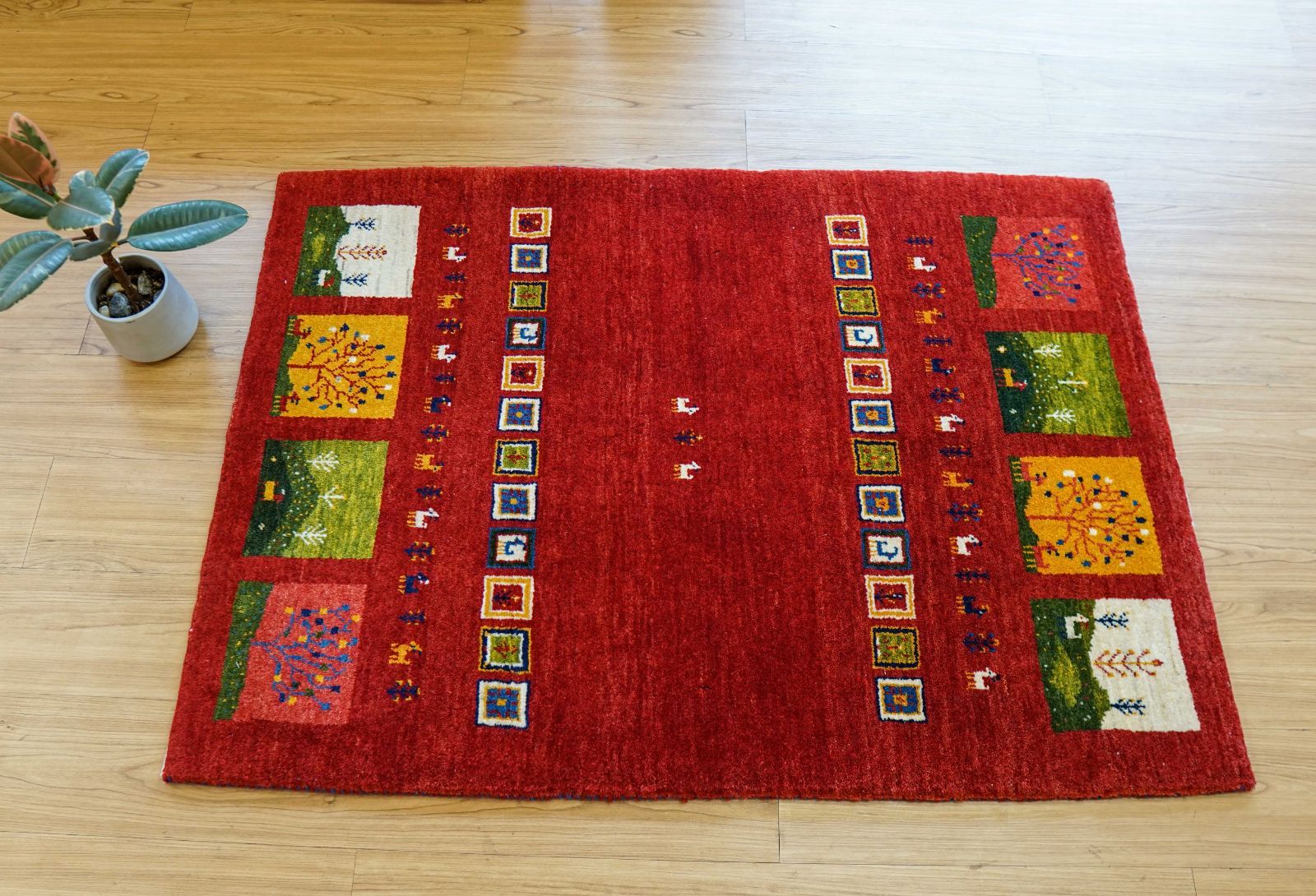 ペルシャ絨毯 カシュクリ ギャッベ リズバフトギヤべ 125×85cm - メルカリ