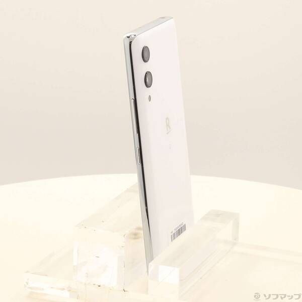 Rakuten Hand 楽天ハンド P710 ホワイト ケース付 送料込 SIMフリー 箱付 判定○ Hand Rakuten 楽天ハンド 新品未使用楽天ハンド White楽天版 -