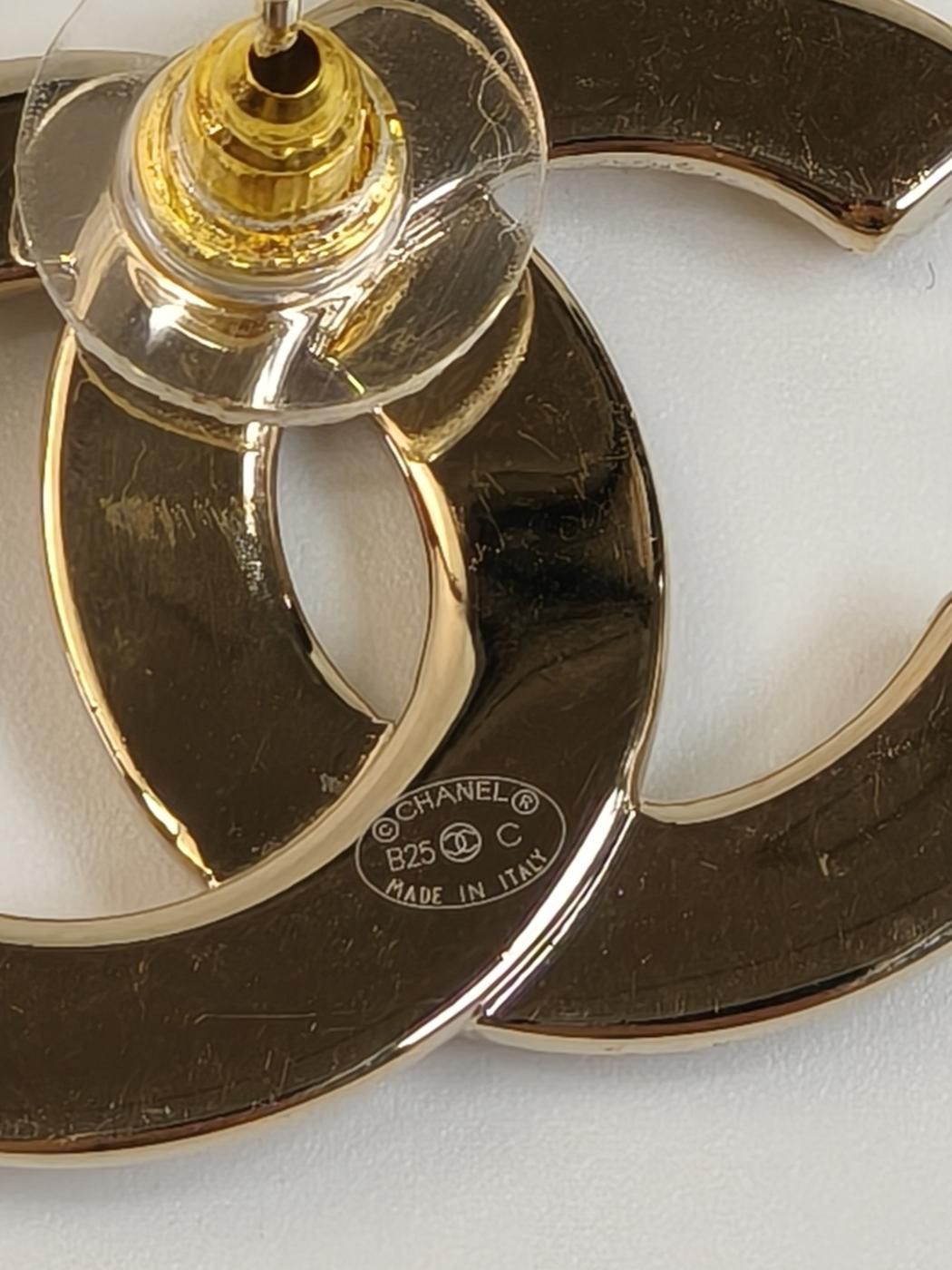 CHANEL シャネル ココマーク ピアス ゴールド 管理番号：10777 - メルカリ