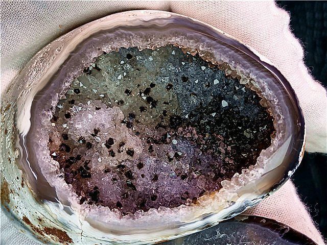 AAA級☆天然アゲート（メノウ 瑪瑙）原石B0107/JL/81D - メルカリ