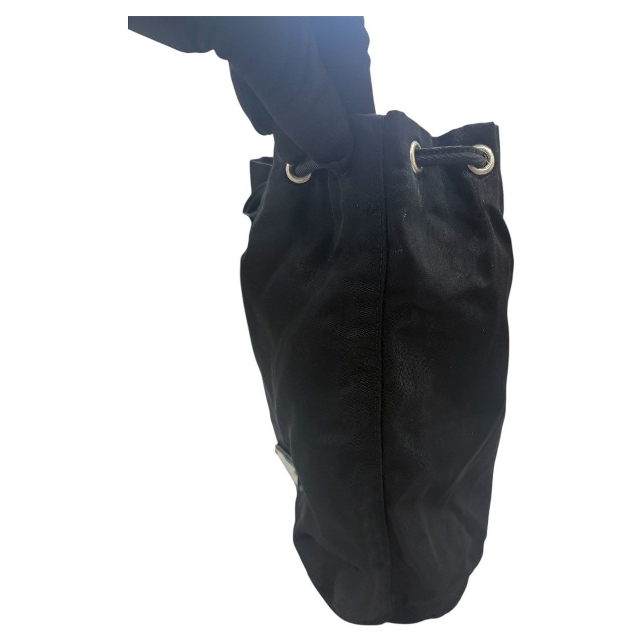 美品 PRADA プラダ テスート 三角ロゴプレート ブラック ナイロン