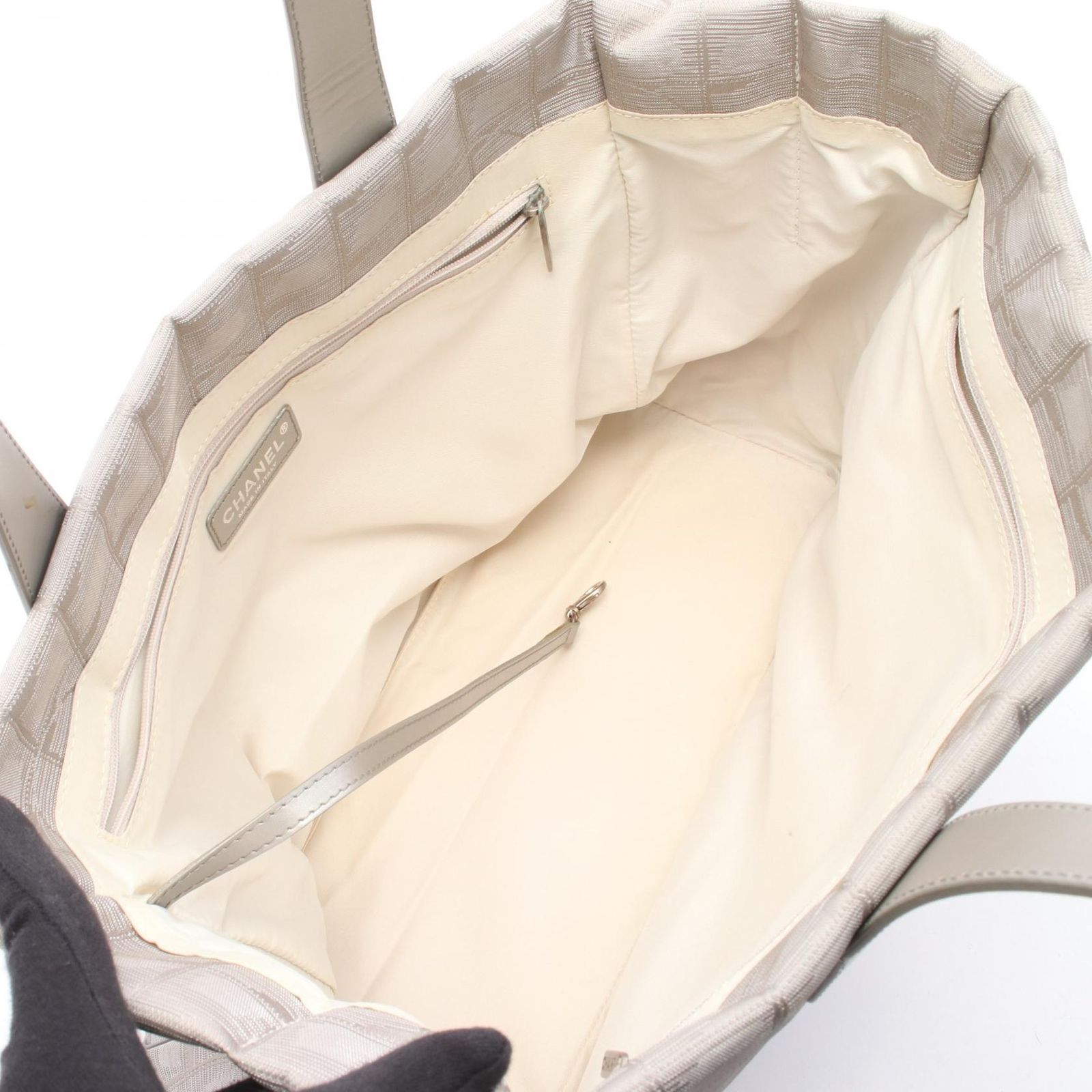 シャネル CHANEL トートバッグ ニュートラベルラインMM シルバー