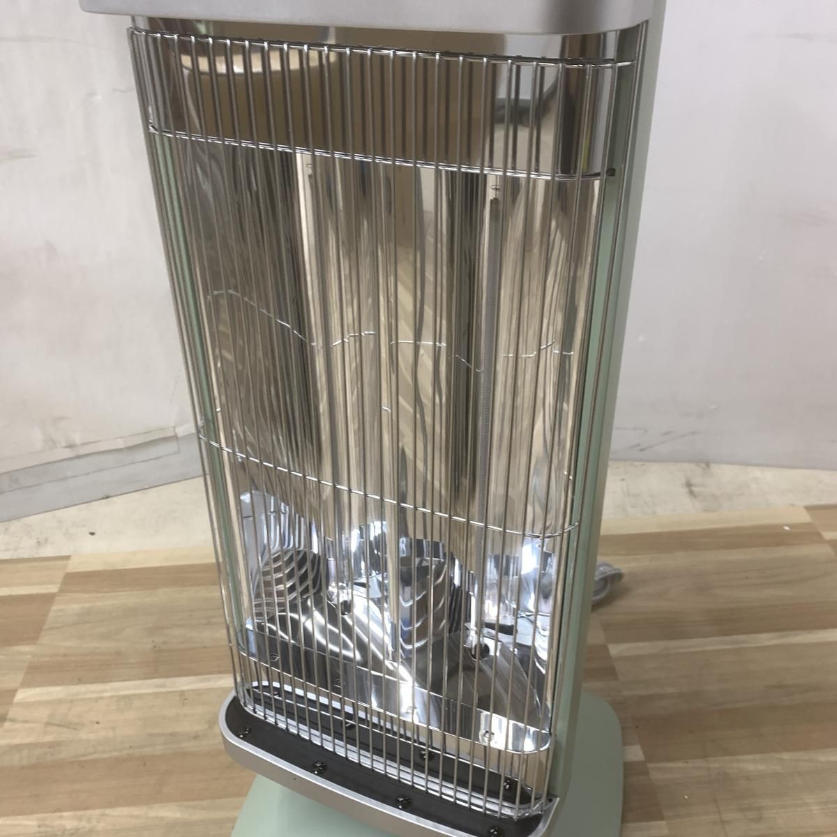 遠赤グラファイトヒーター Aladdin アラジン グリーン AEH-2G10BJ 2022