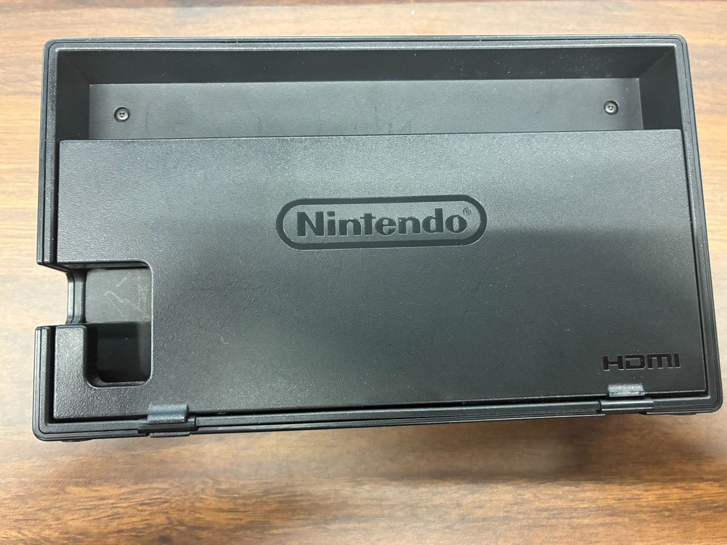  即遊べる!! 傷有のためお Nintendo Switch 本体 紫 赤 ジョイコン ドック 充電器 本体(Nintendo Switch) Nintendo Switch